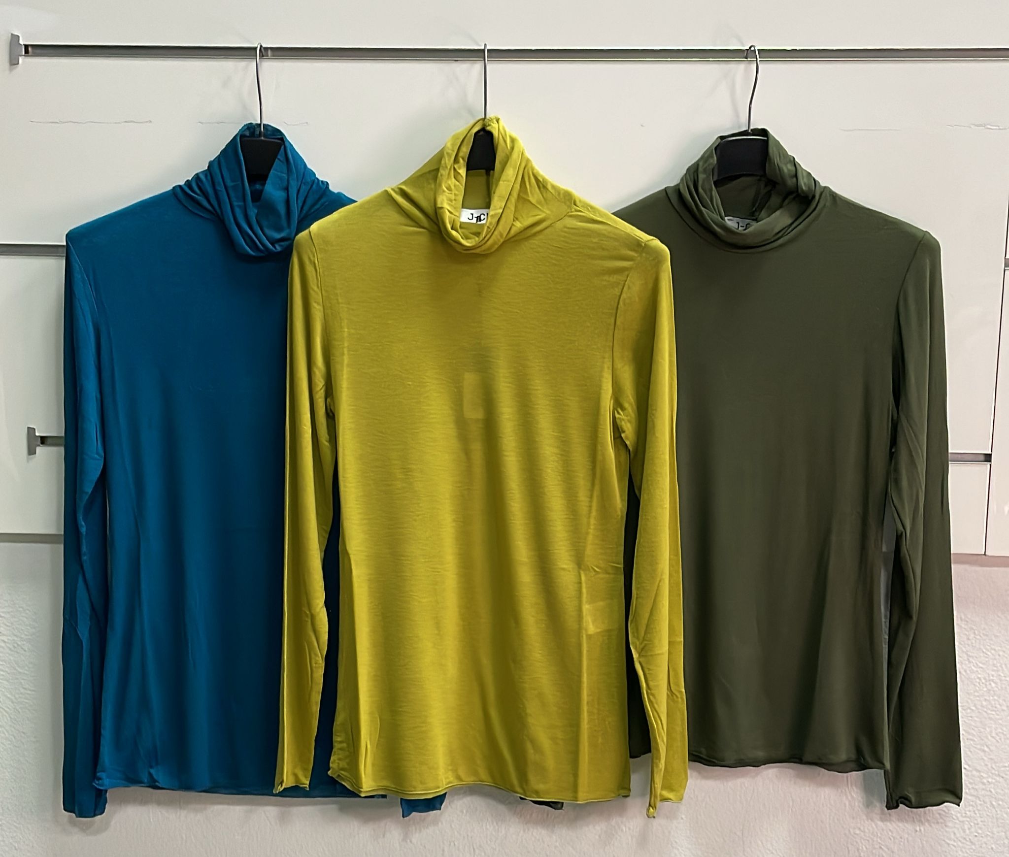 Фото Joie Clair (J-Clair)