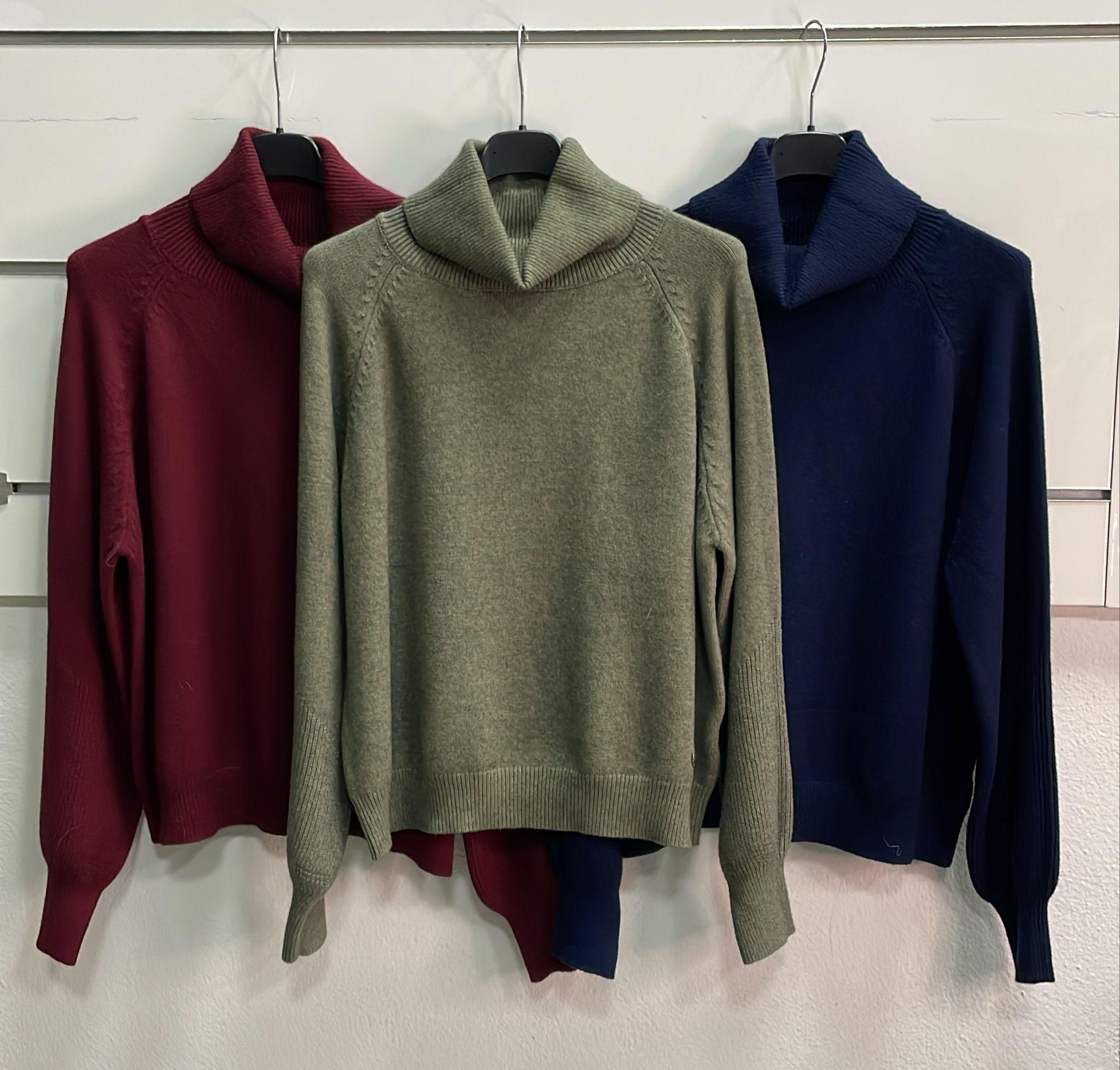 Фото Joie Clair (J-Clair)