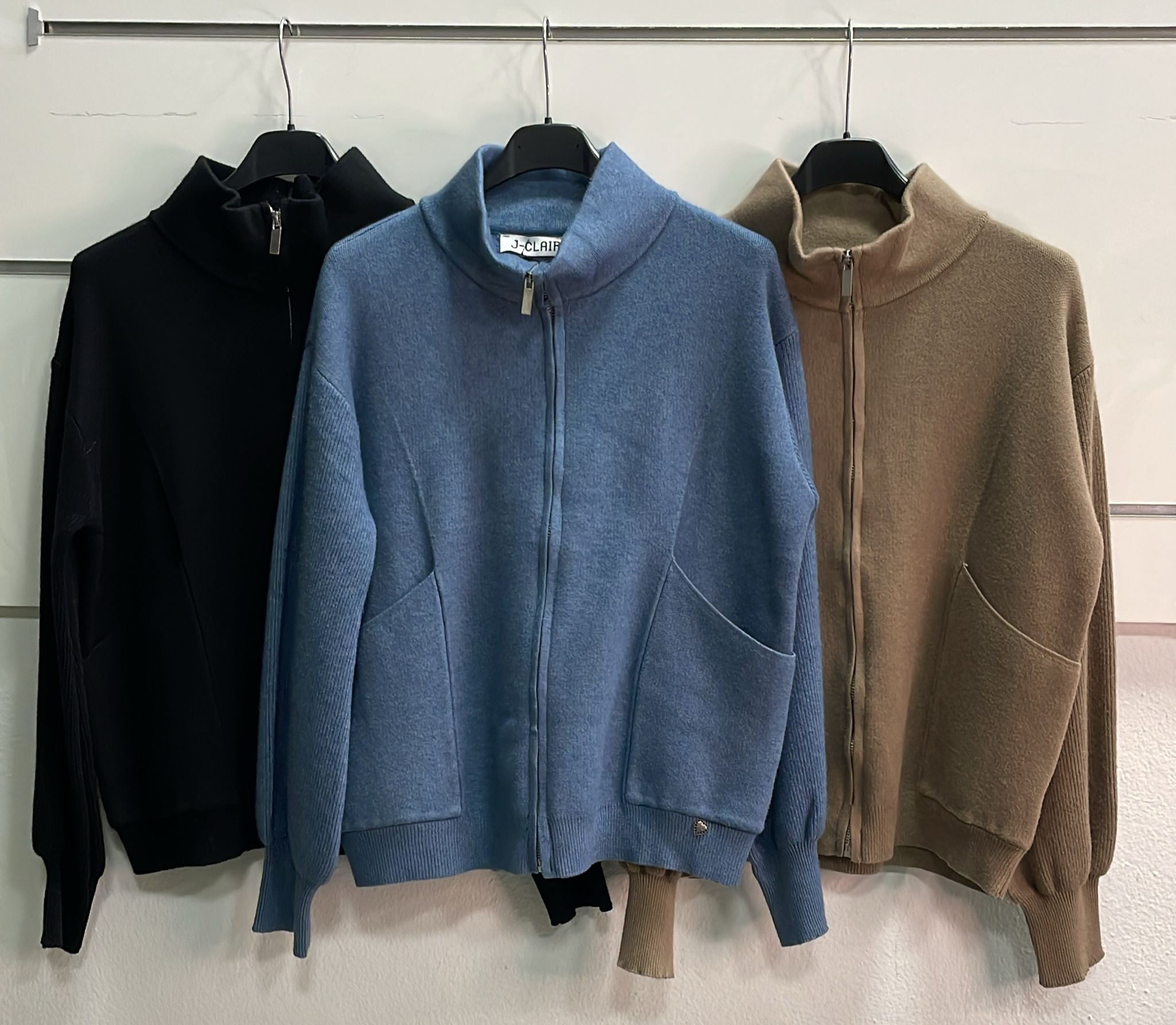 Фото Joie Clair (J-Clair)