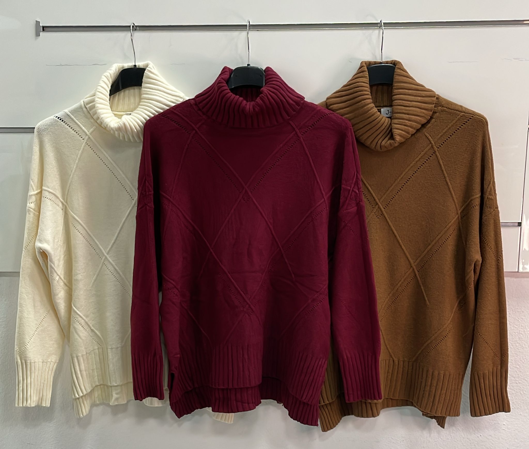 Фото Joie Clair (J-Clair)