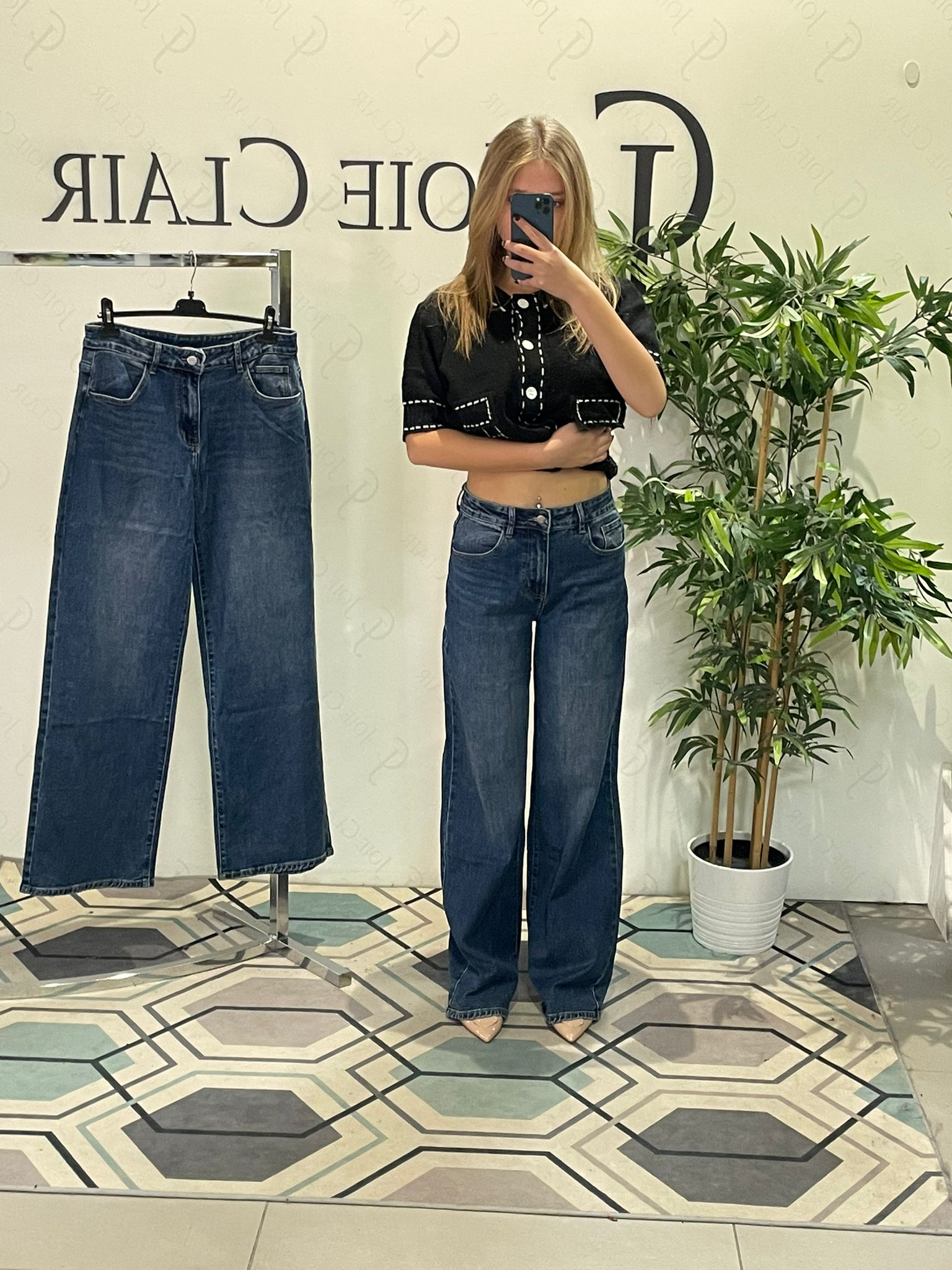 Фото Joie Clair (J-Clair)