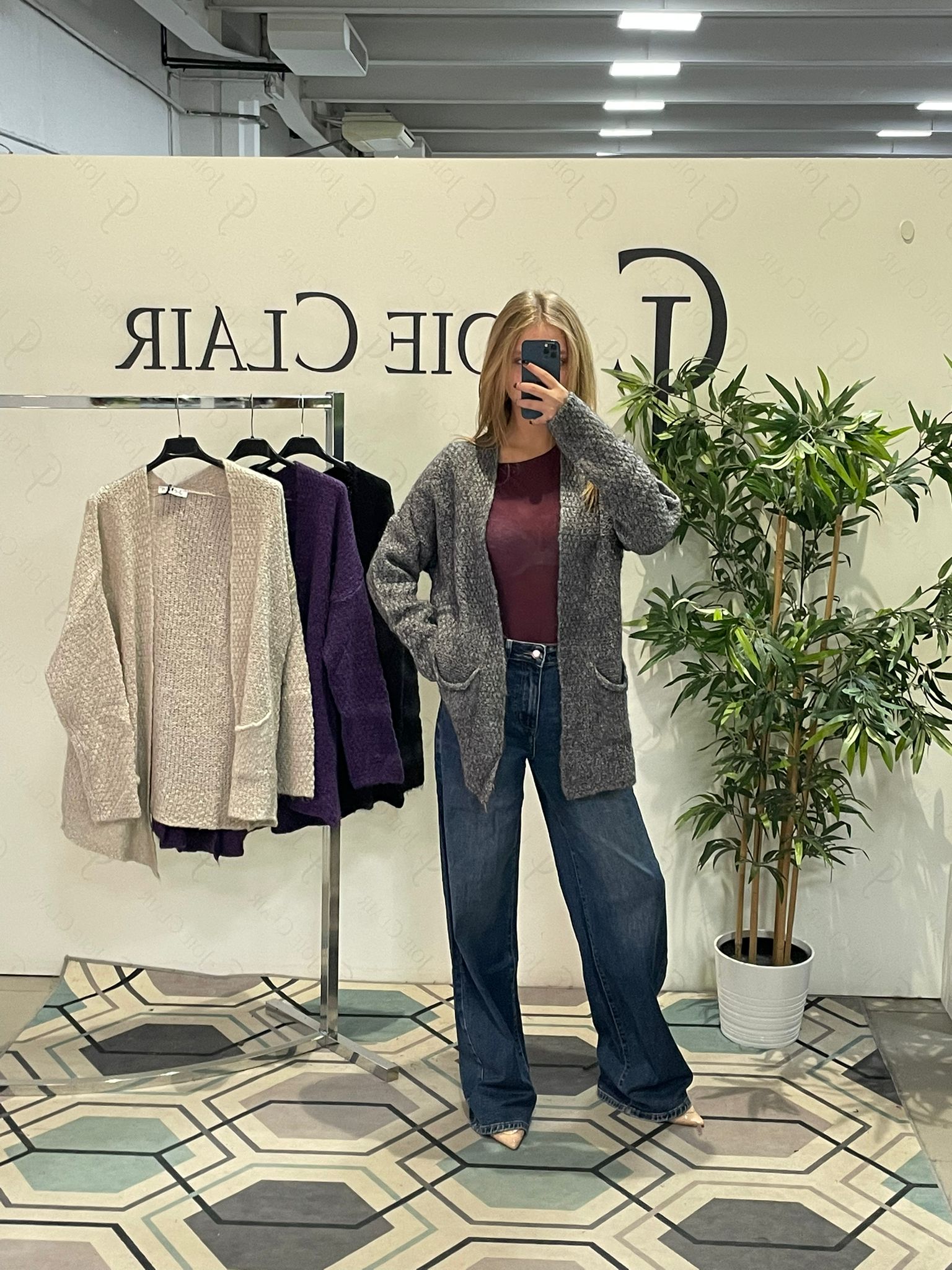 Фото Joie Clair (J-Clair)