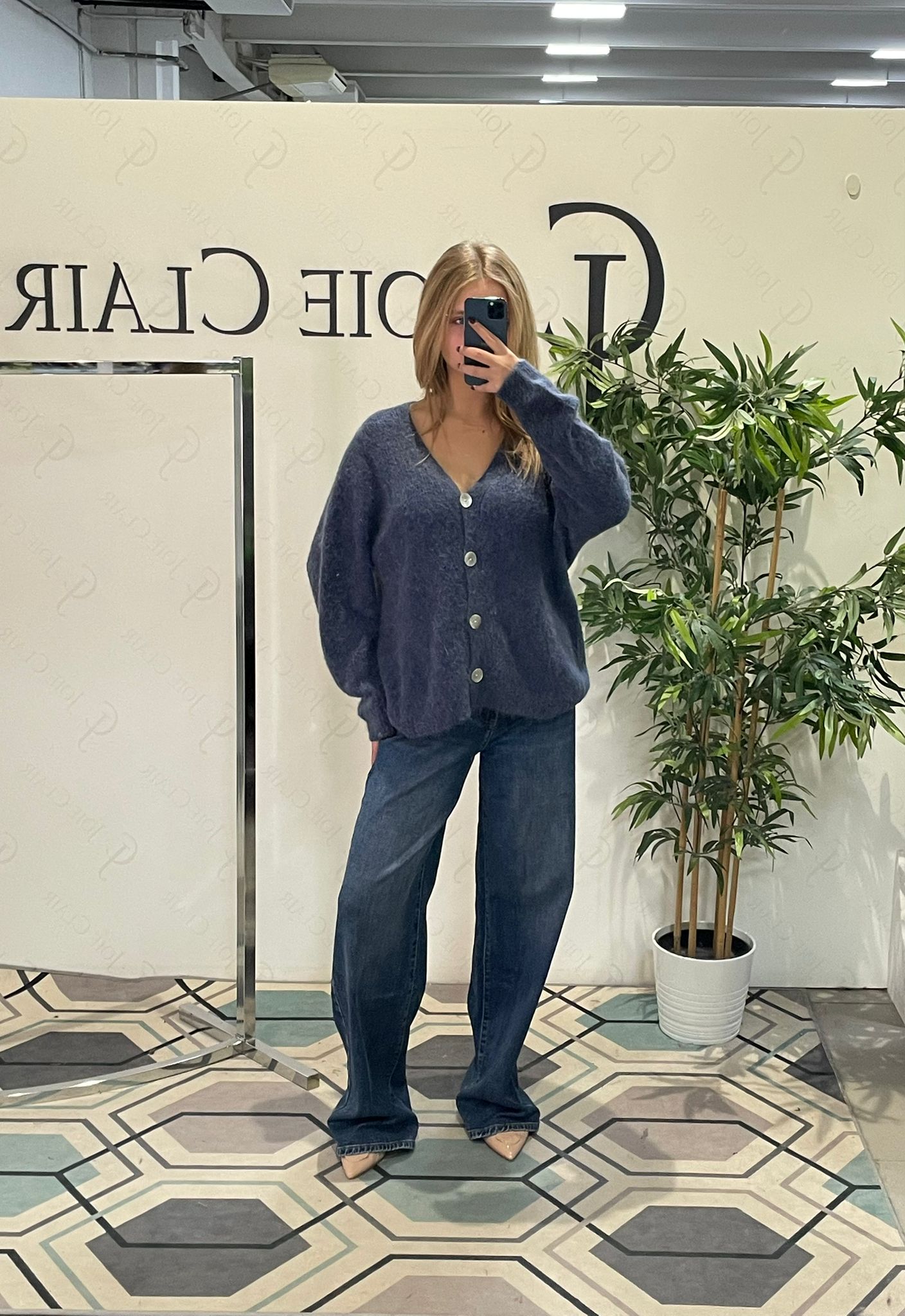 Фото Joie Clair (J-Clair)