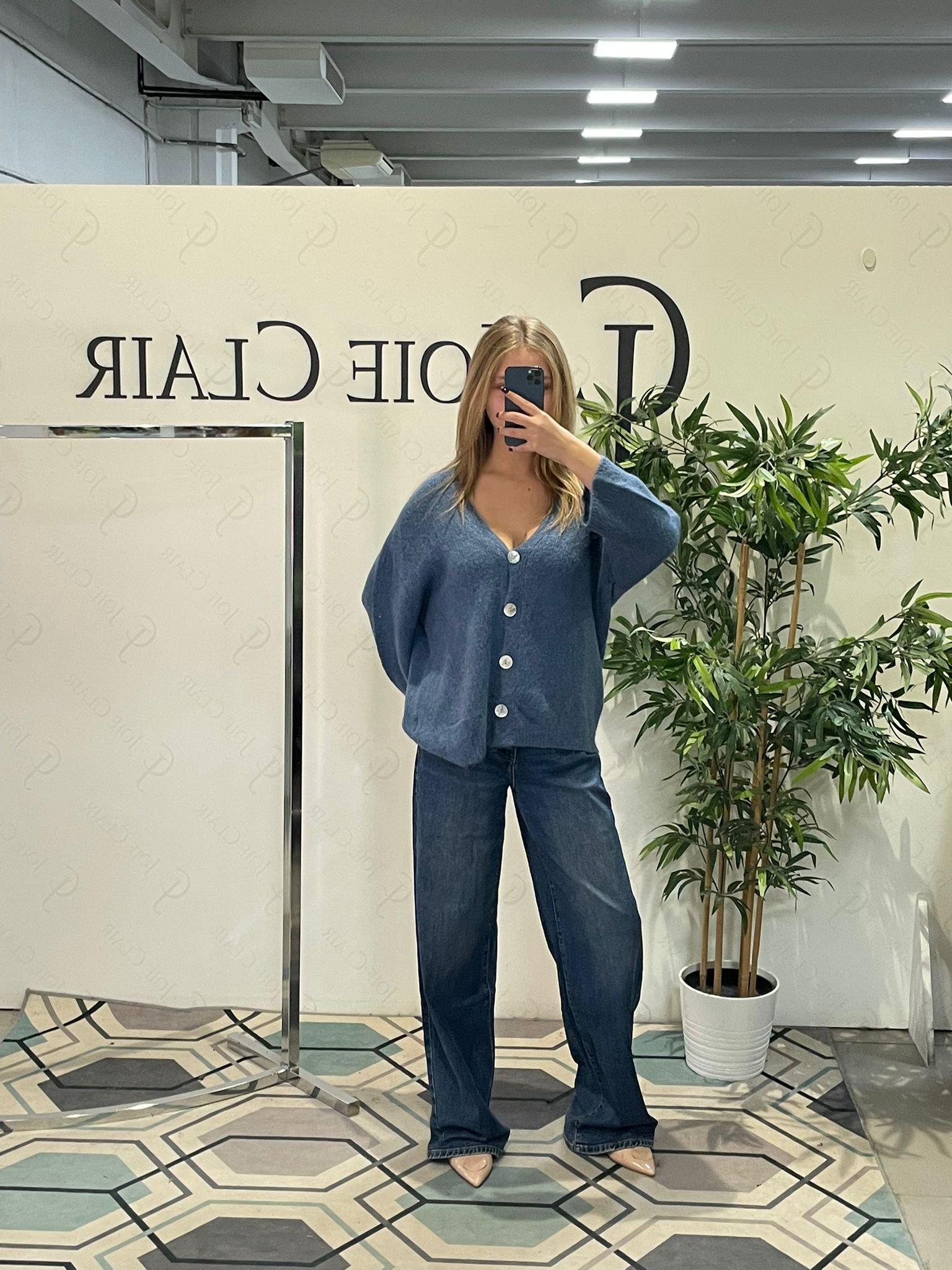 Фото Joie Clair (J-Clair)