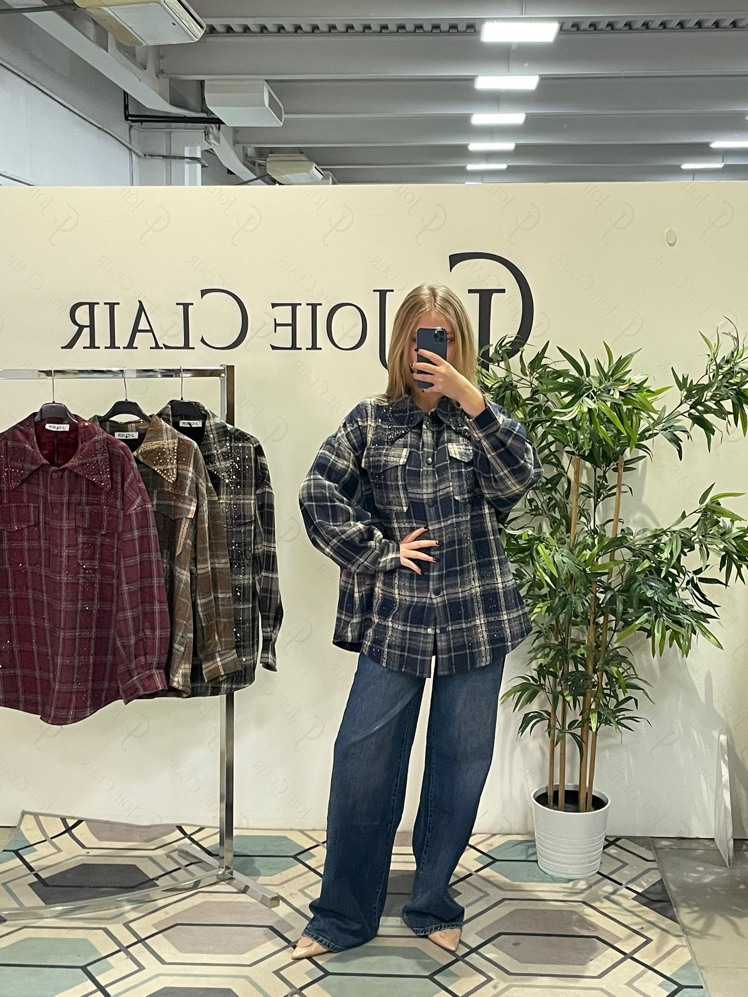 Фото Joie Clair (J-Clair)