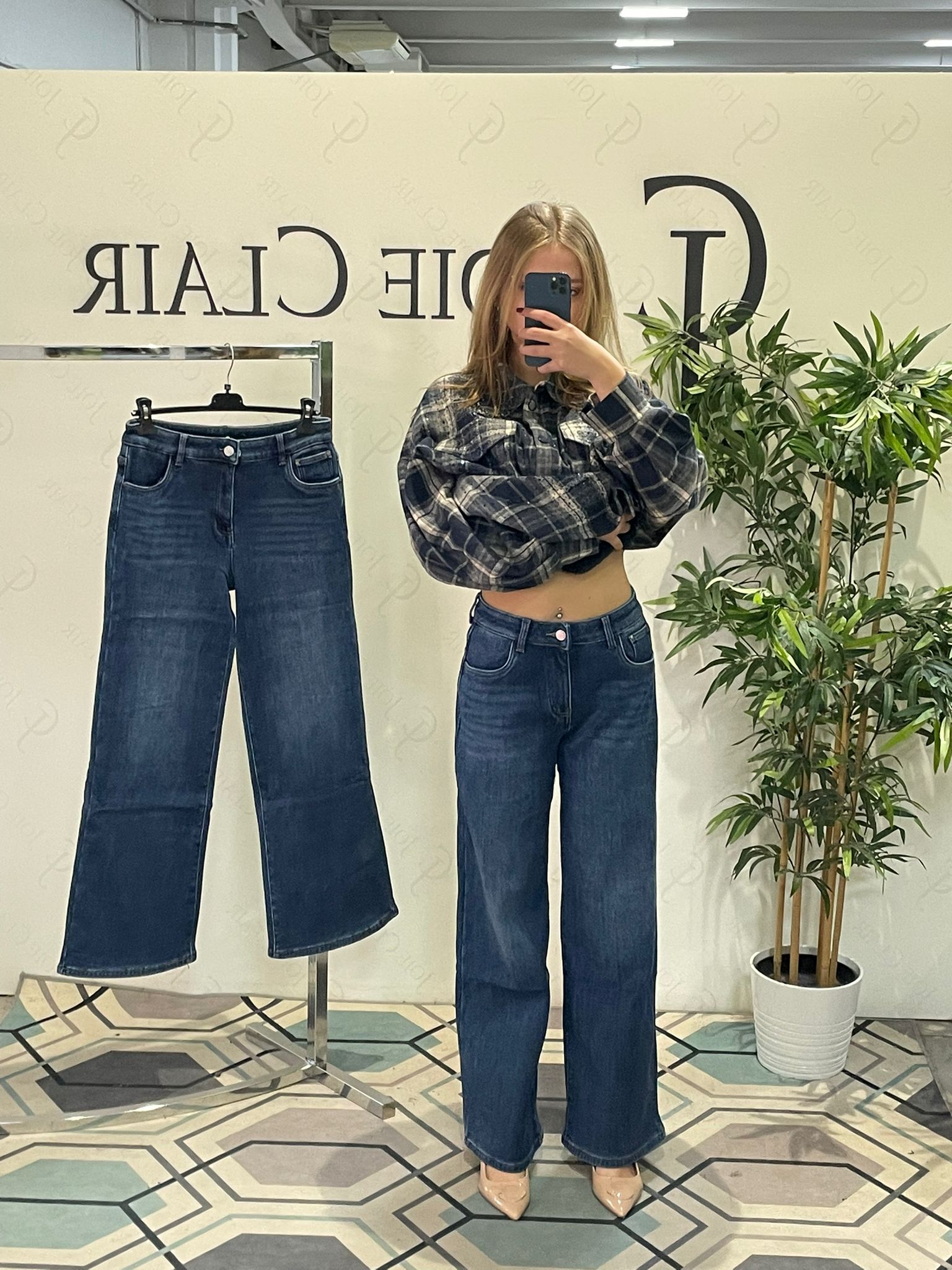 Фото Joie Clair (J-Clair)