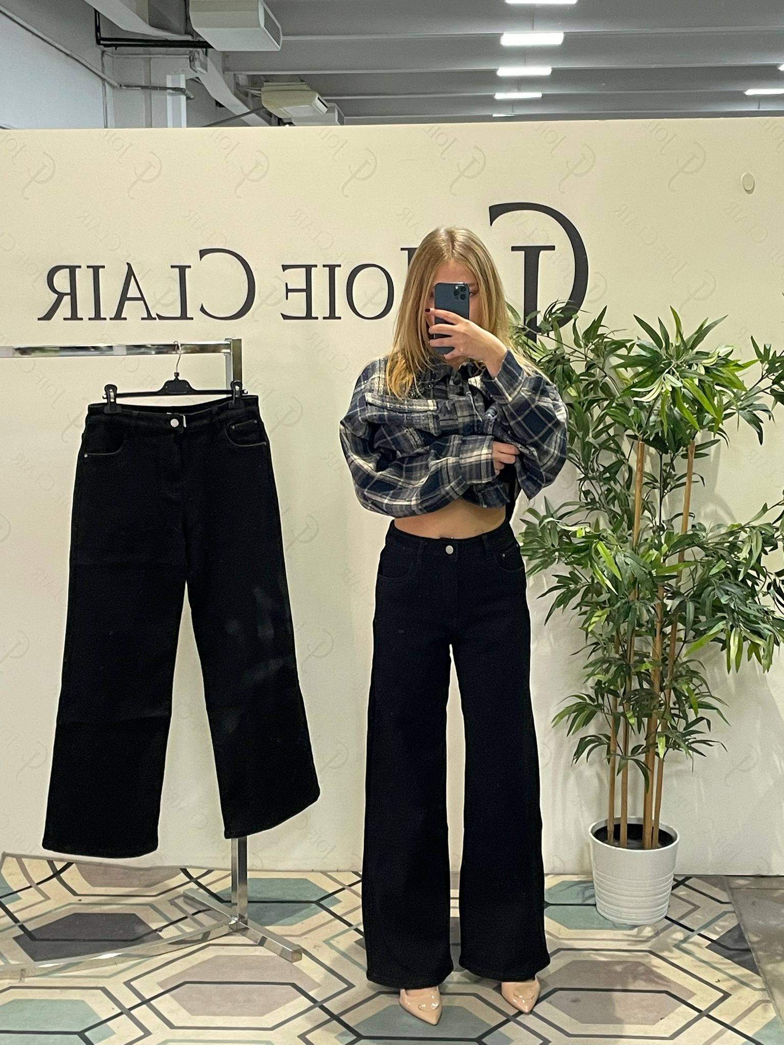 Фото Joie Clair (J-Clair)