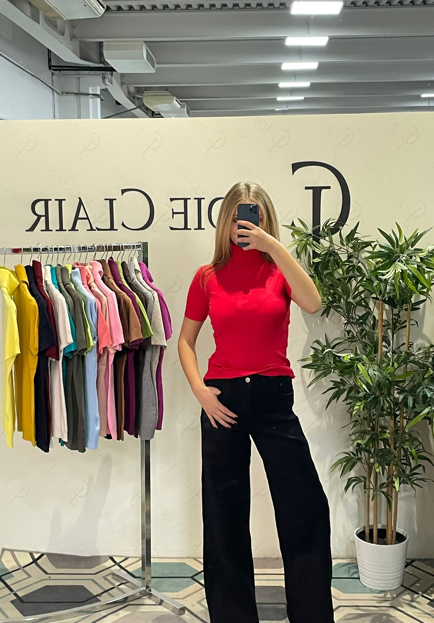 Фото Joie Clair (J-Clair)