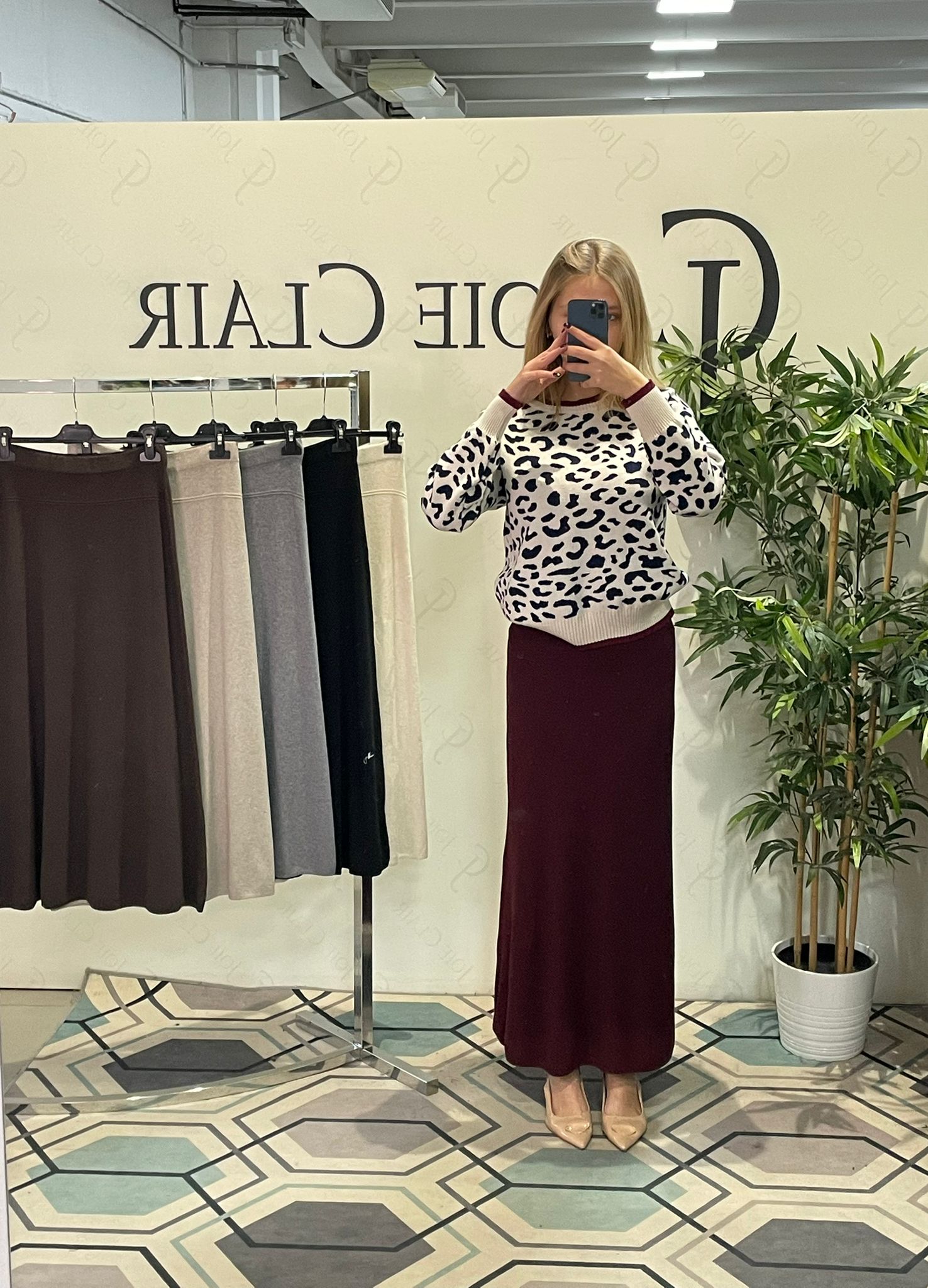 Фото Joie Clair (J-Clair)