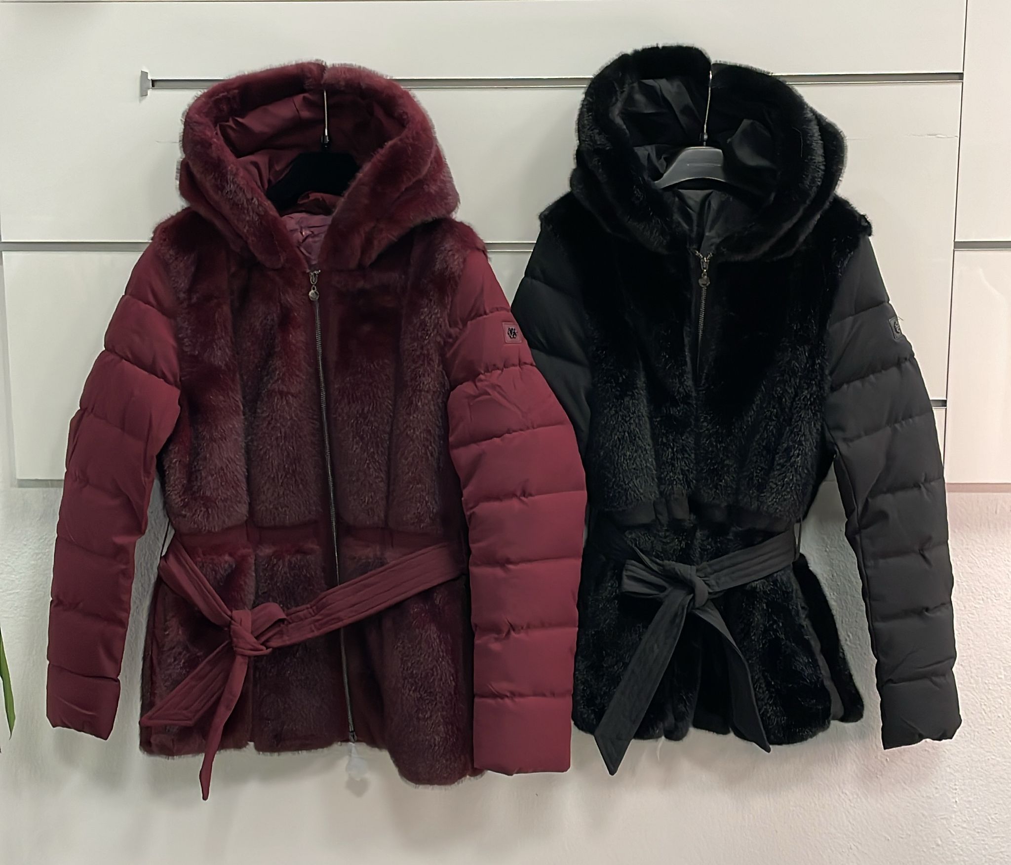 Фото Joie Clair (J-Clair)