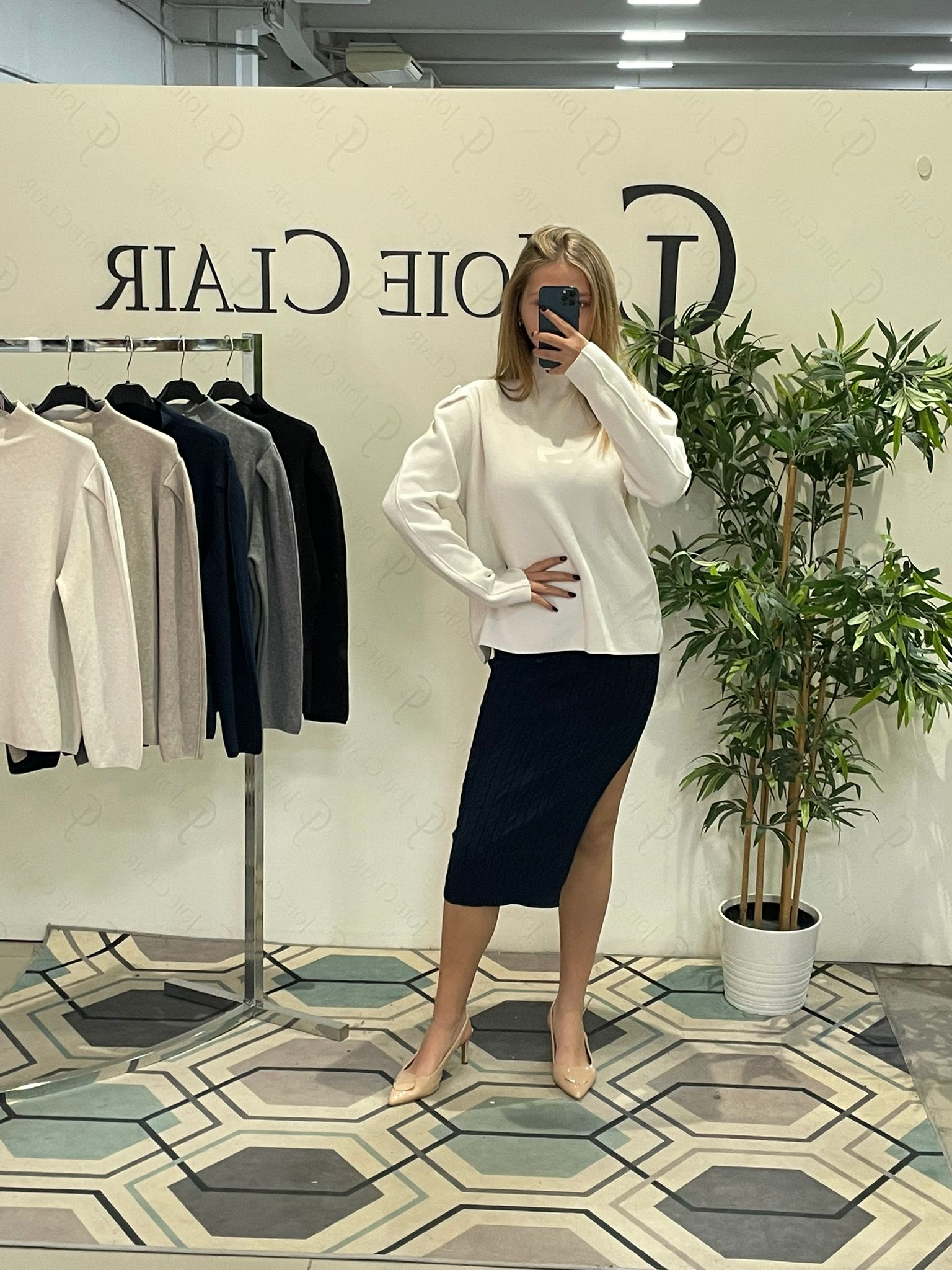 Joie Clair (J-Clair)