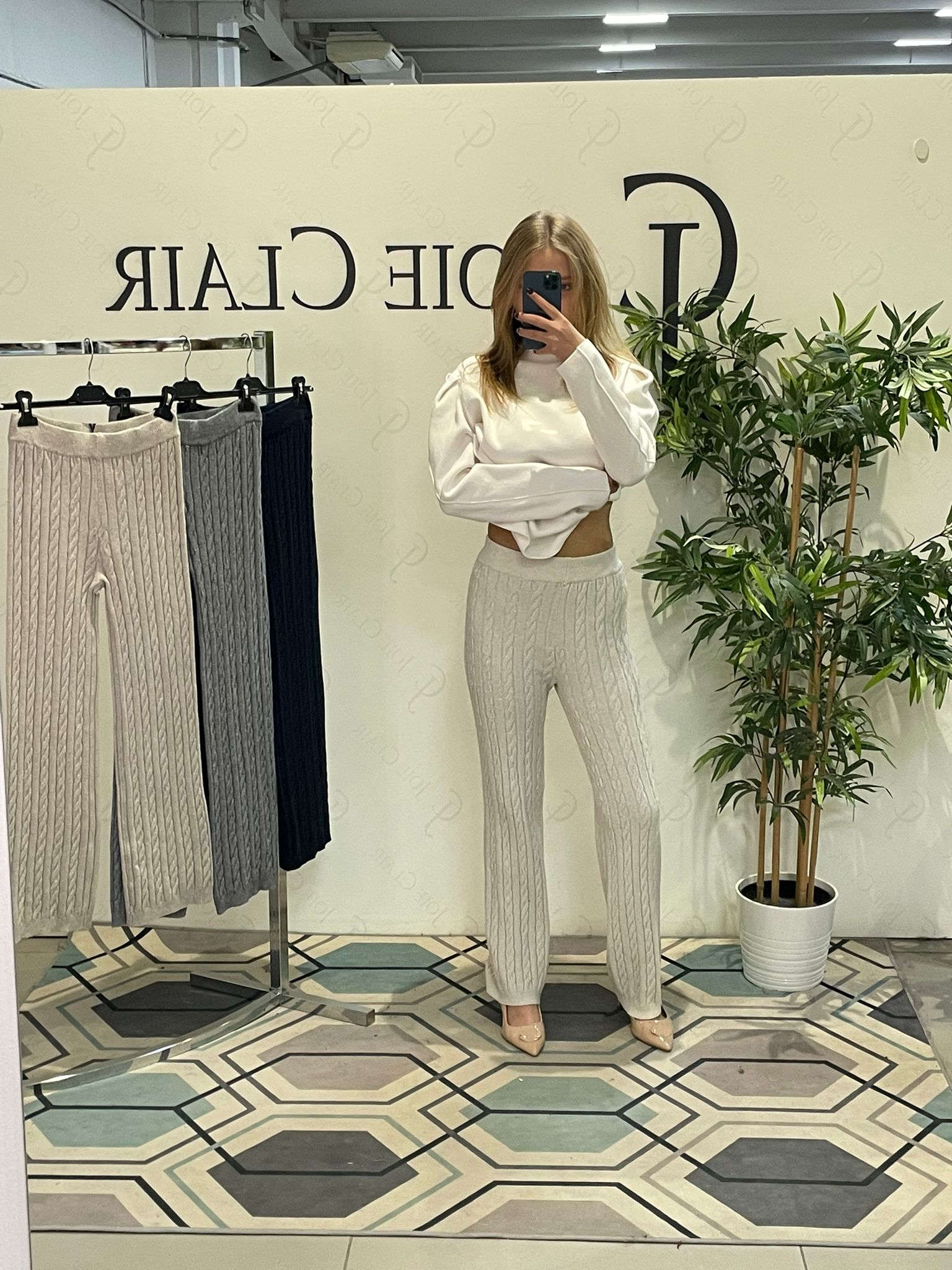 Joie Clair (J-Clair)