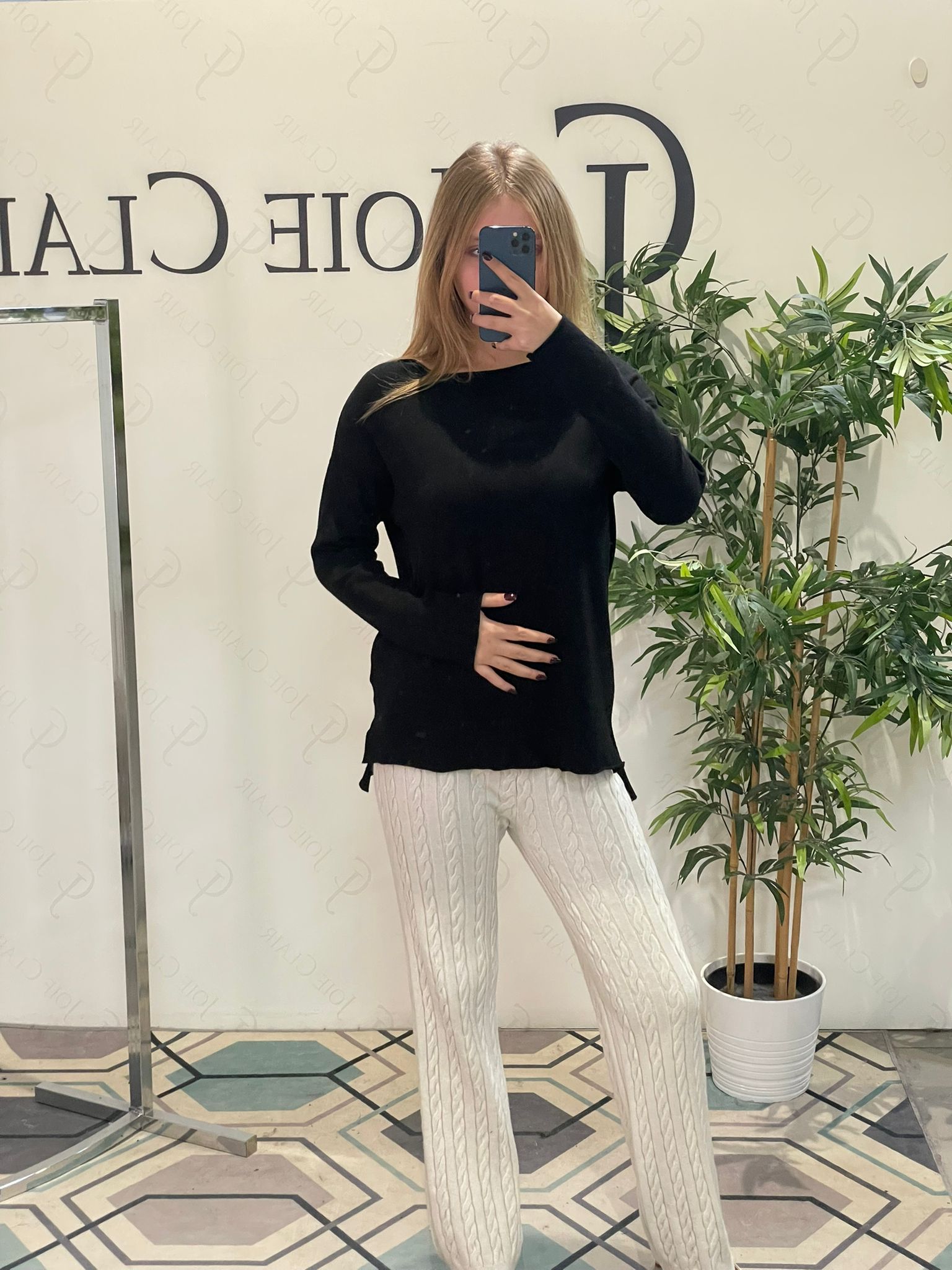 Joie Clair (J-Clair)