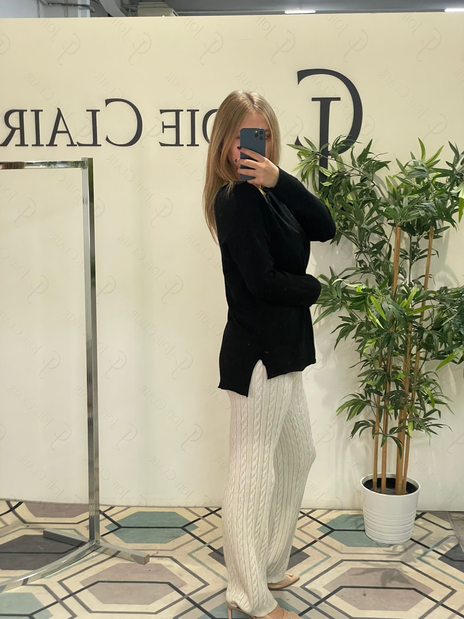 Joie Clair (J-Clair)