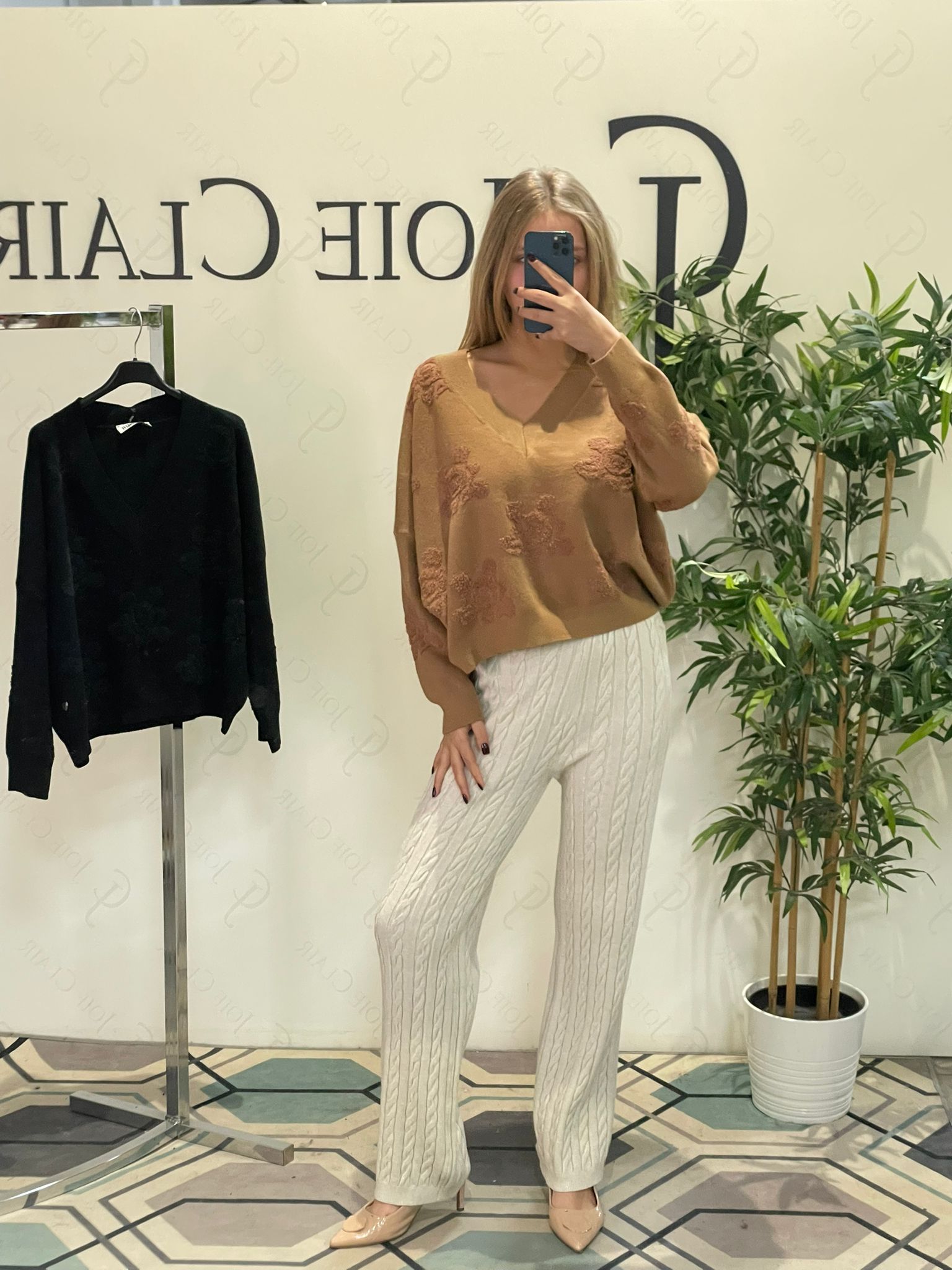 Joie Clair (J-Clair)