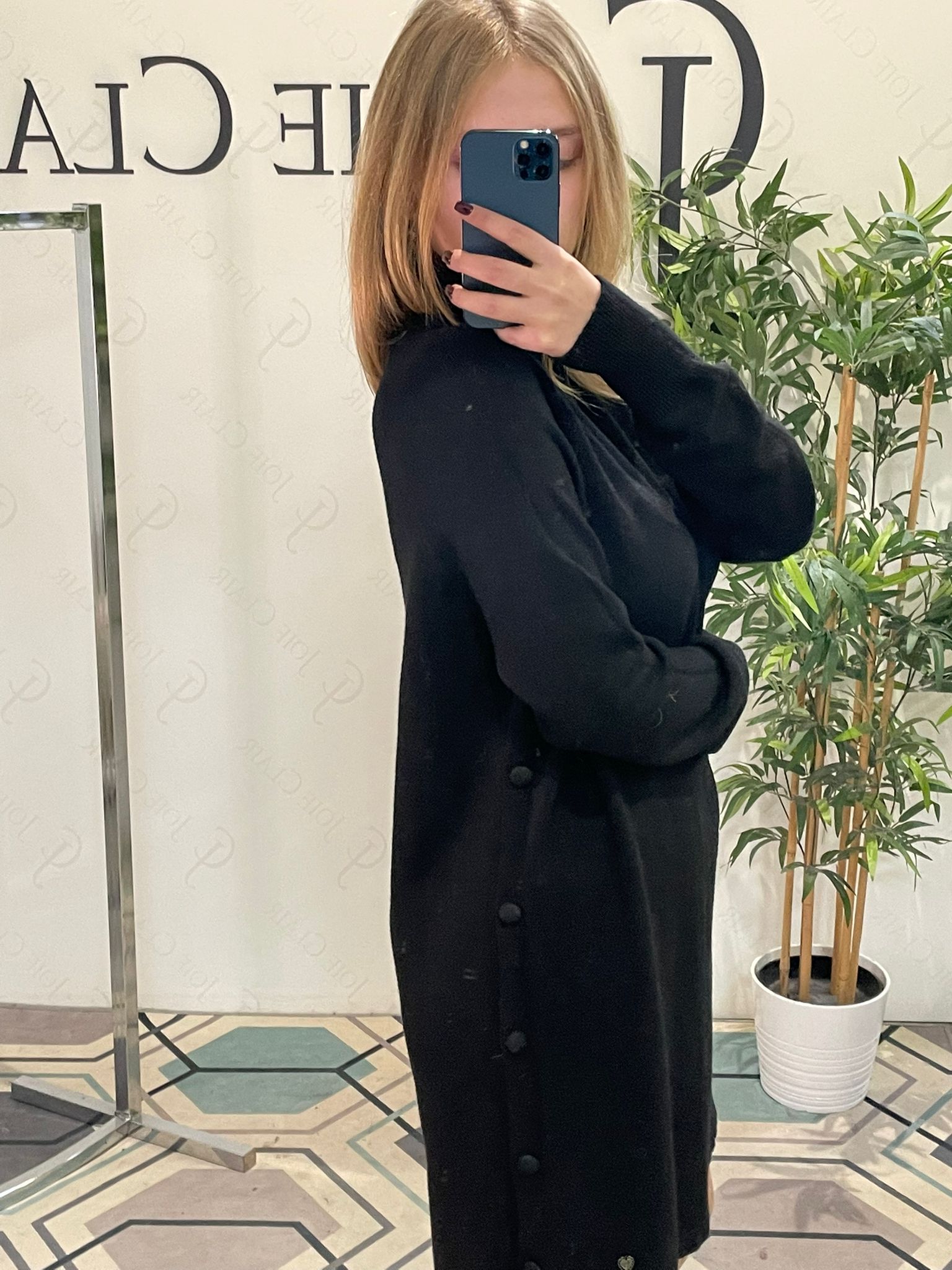 Joie Clair (J-Clair)