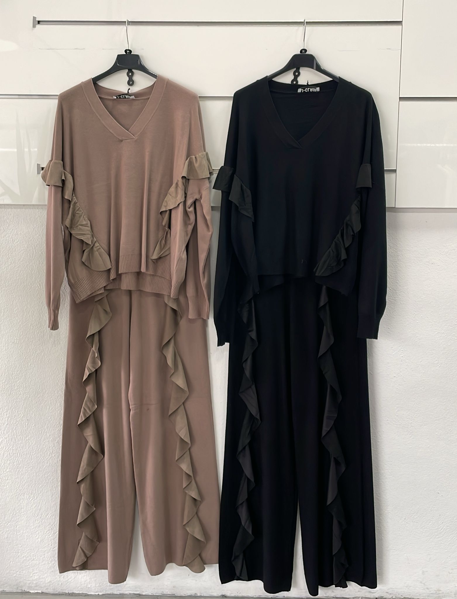 Фото Joie Clair (J-Clair)