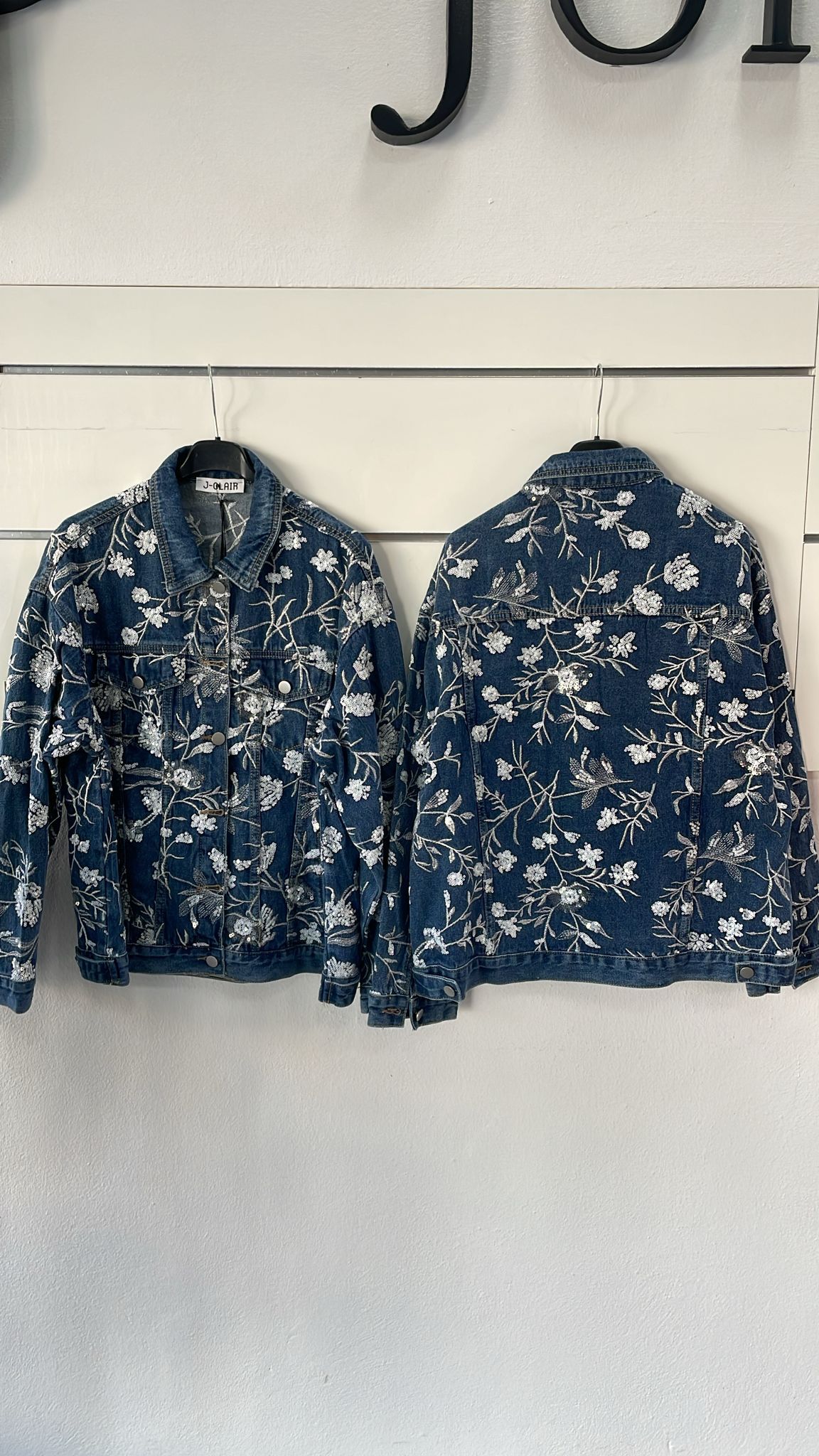 Фото Joie Clair (J-Clair)