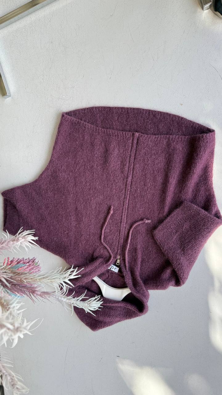 Joie Clair (J-Clair)