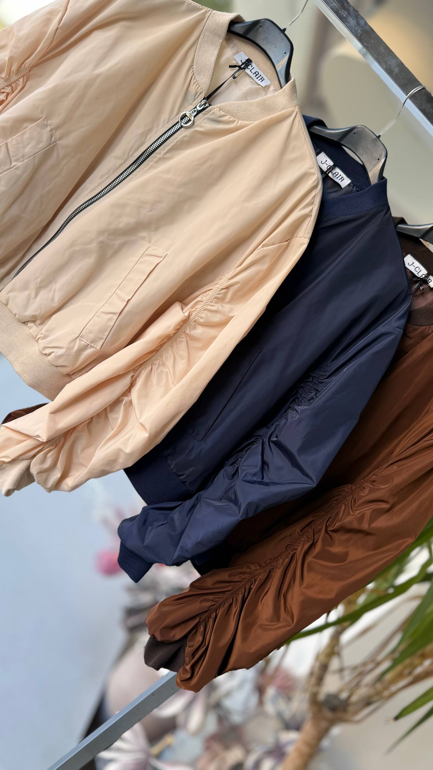 Фото Joie Clair (J-Clair)