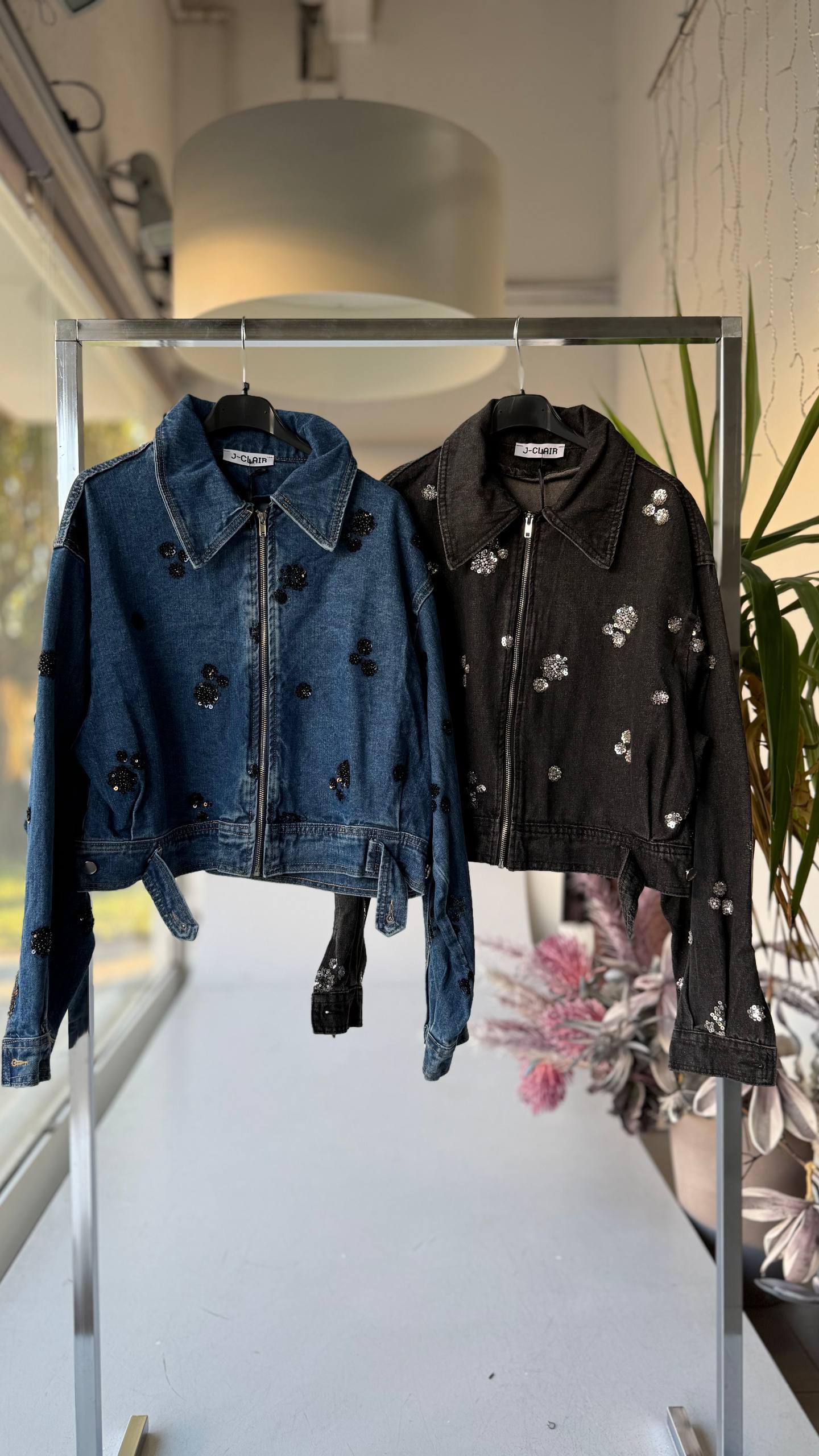 Фото Joie Clair (J-Clair)