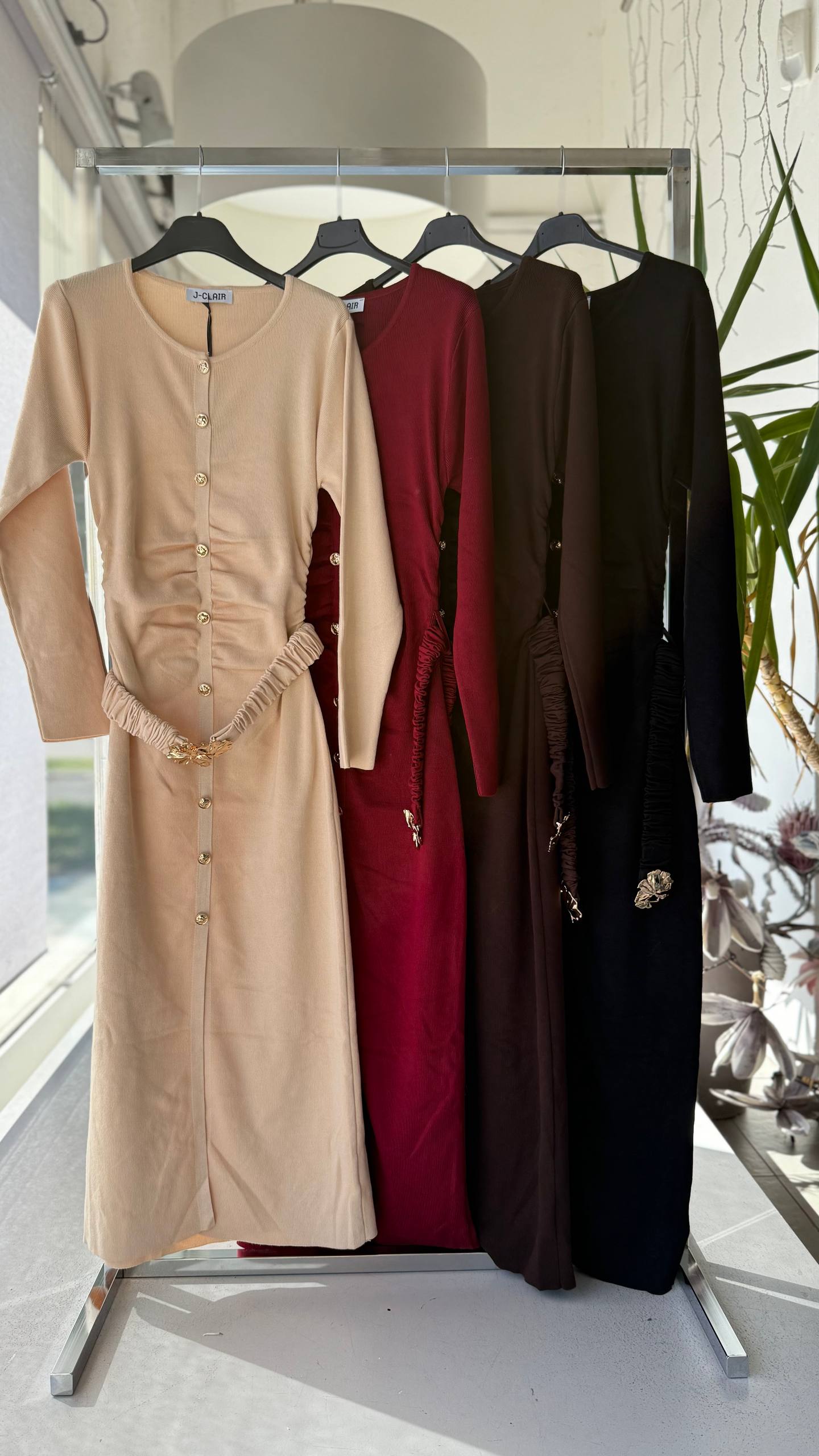 Фото Joie Clair (J-Clair)