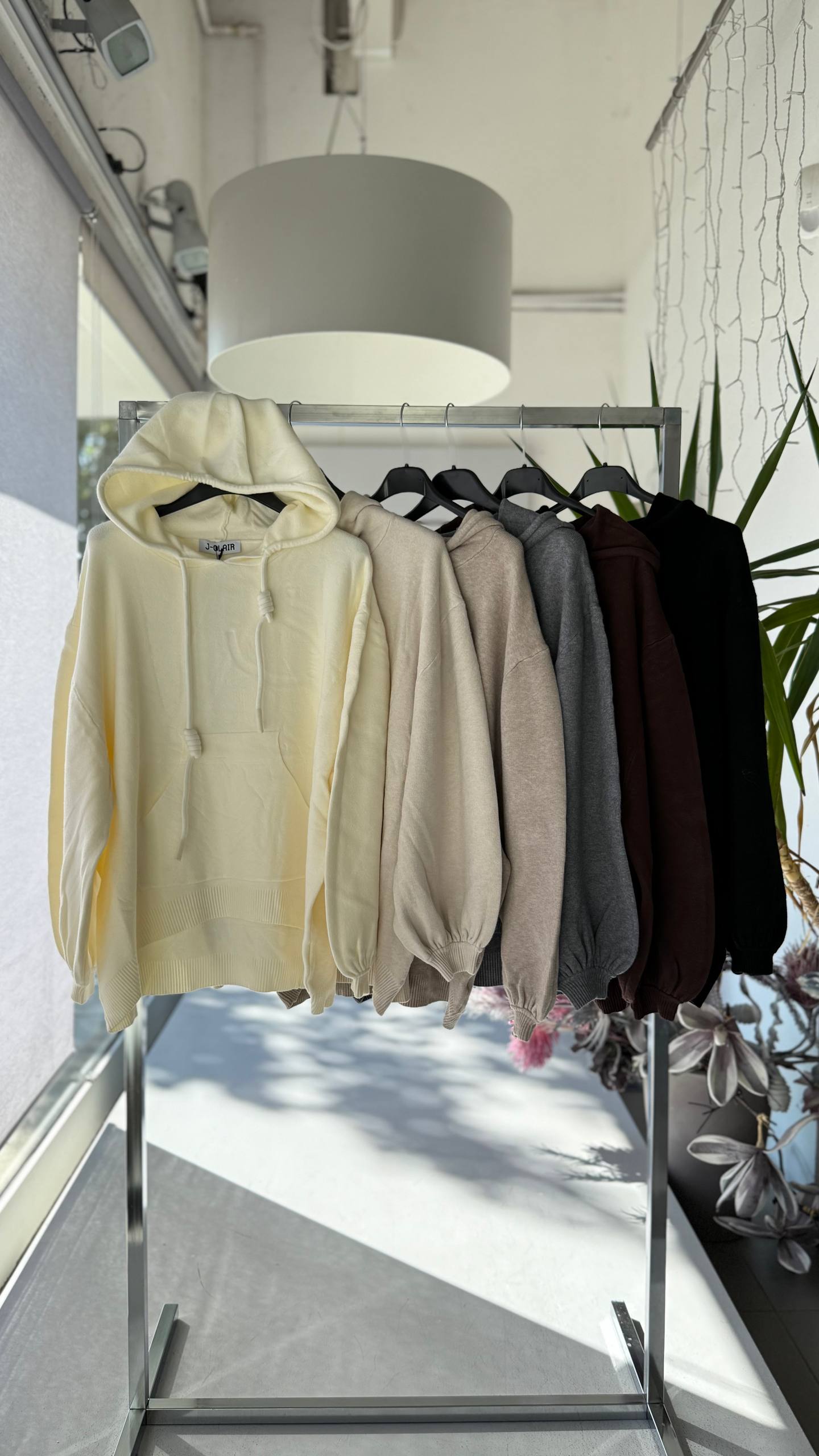 Фото Joie Clair (J-Clair)