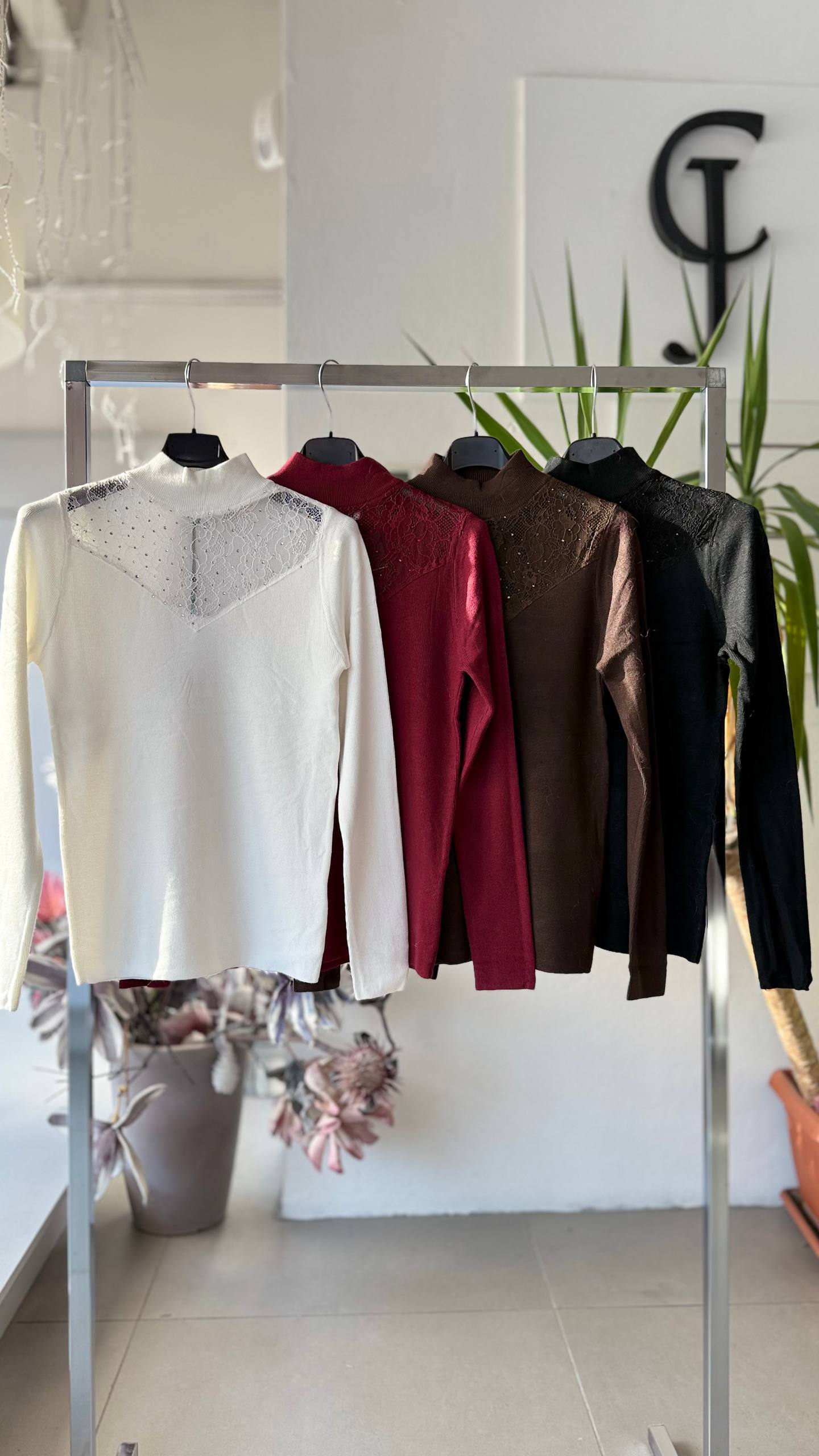 Фото Joie Clair (J-Clair)