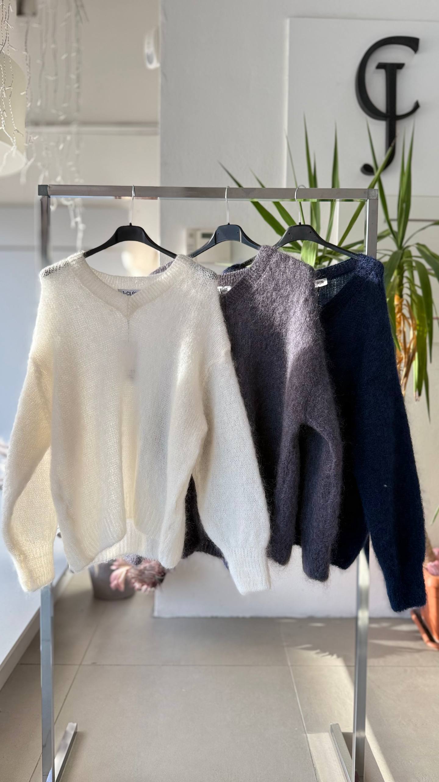 Фото Joie Clair (J-Clair)