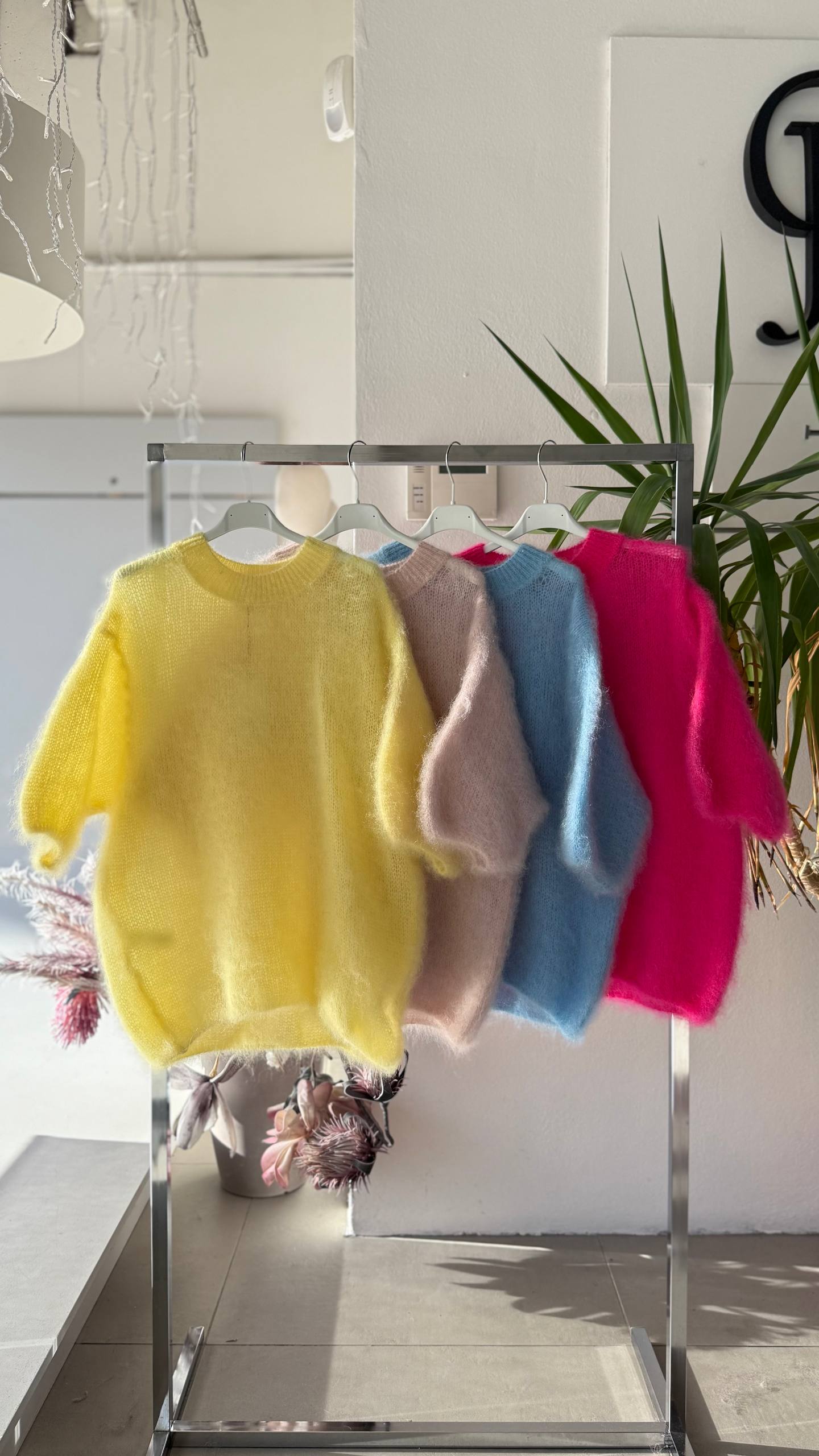 Фото Joie Clair (J-Clair)