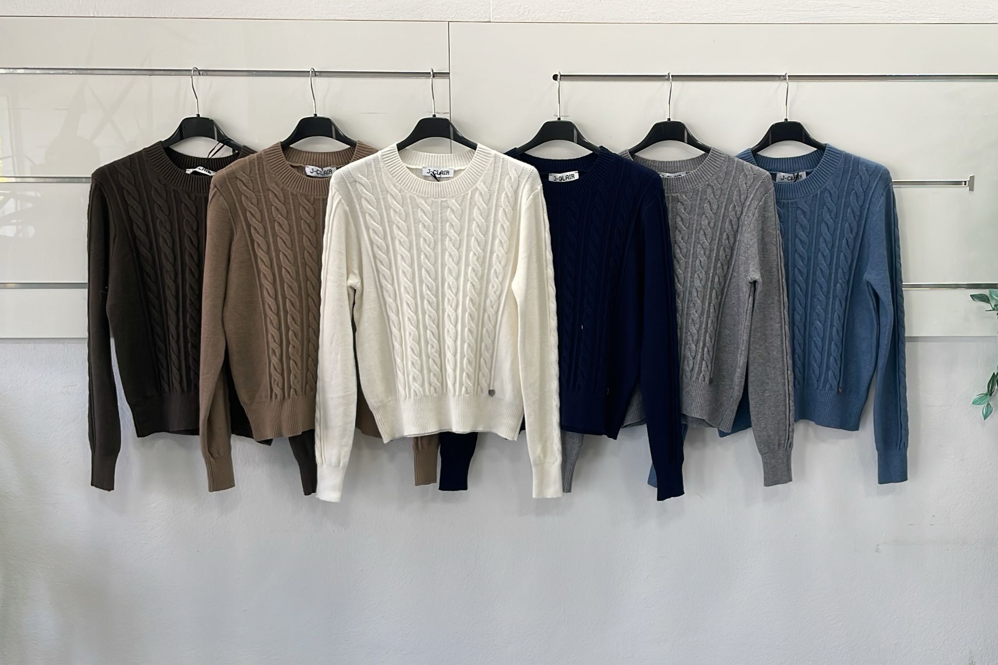 Фото Joie Clair (J-Clair)