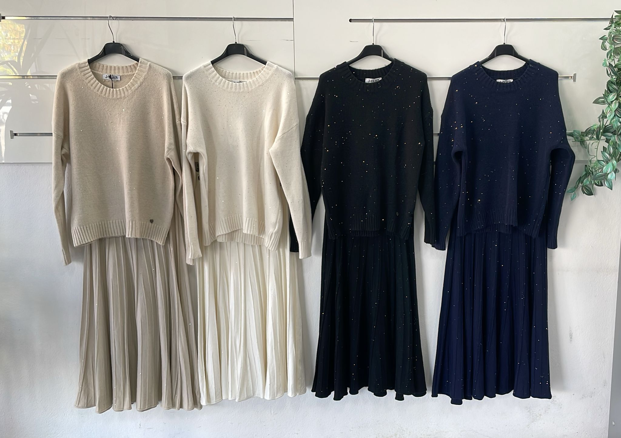 Фото Joie Clair (J-Clair)