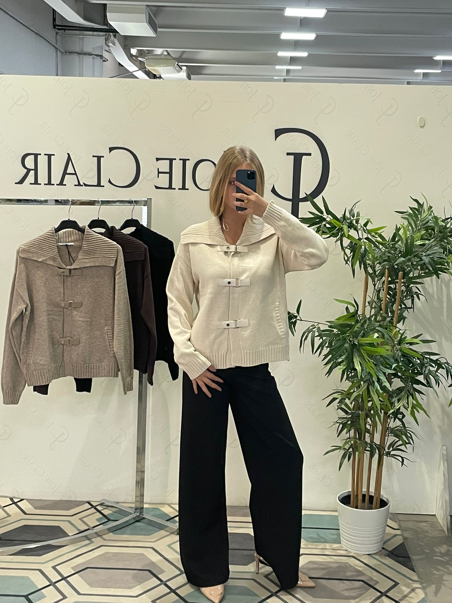 Joie Clair (J-Clair)