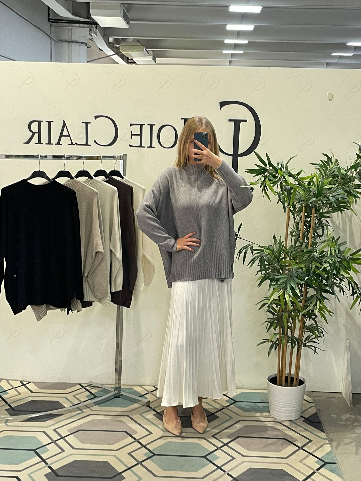 Joie Clair (J-Clair)