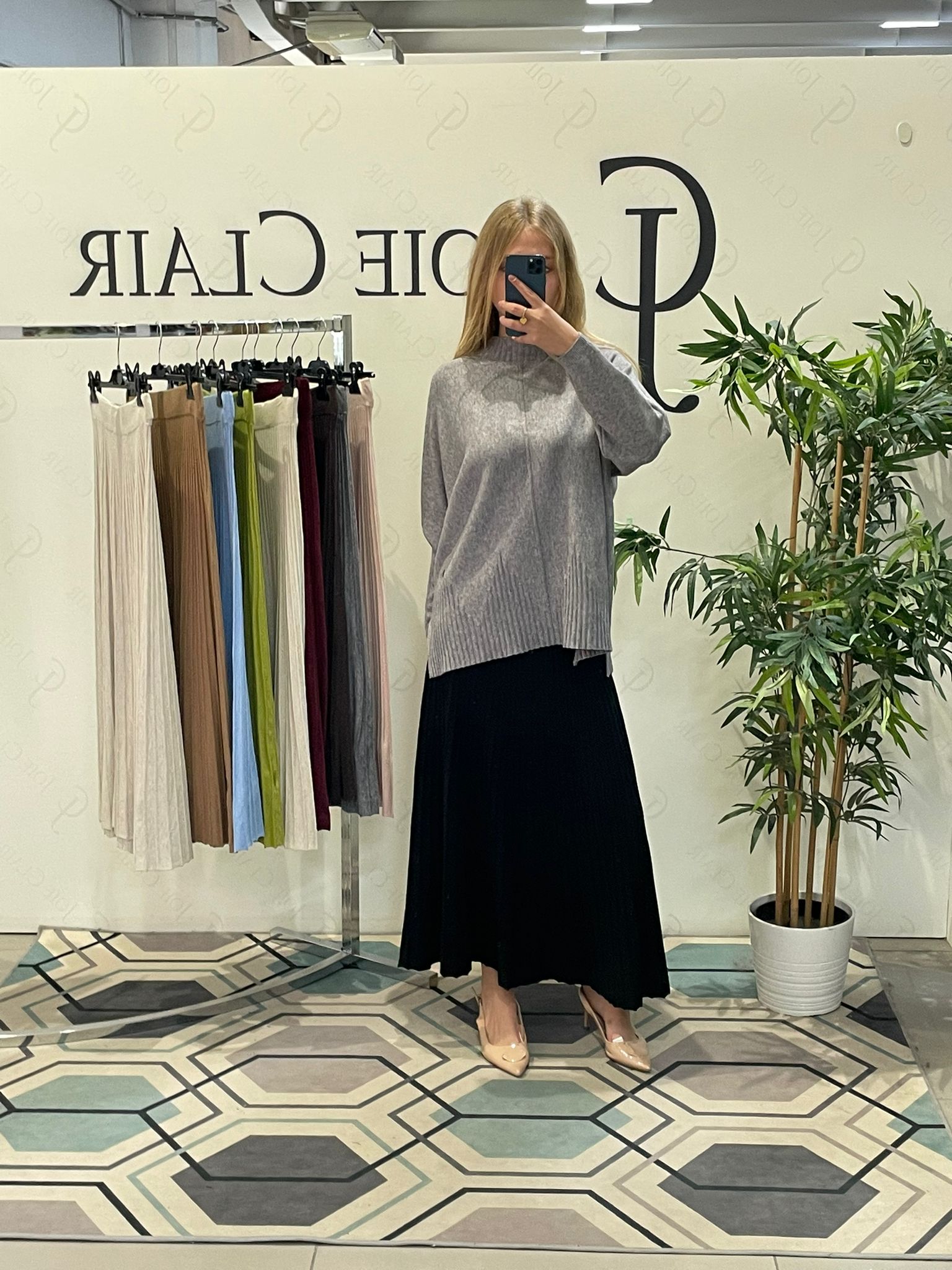 Joie Clair (J-Clair)