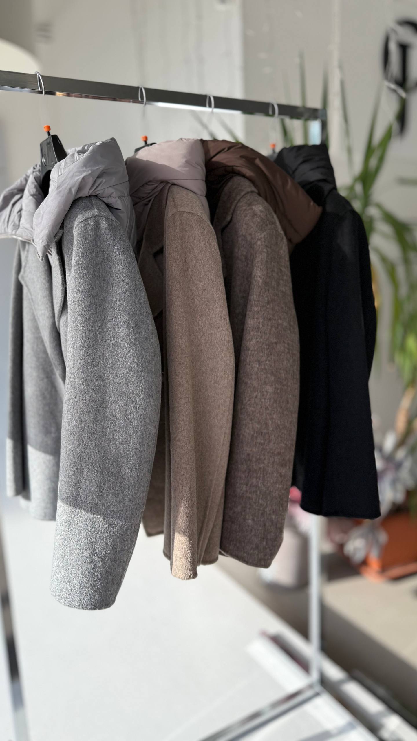 Фото Joie Clair (J-Clair)