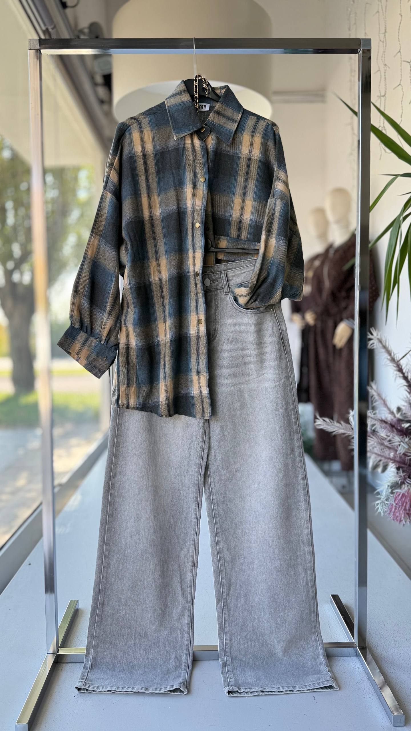 Фото Joie Clair (J-Clair)