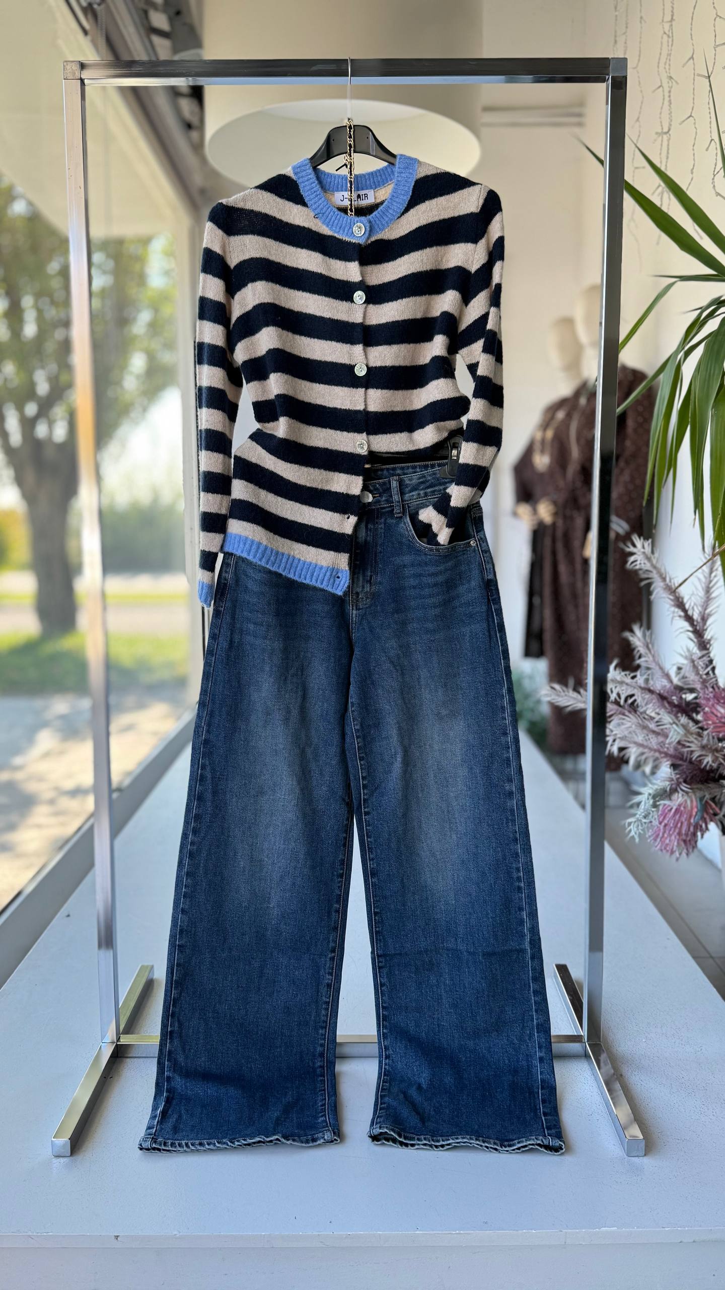 Фото Joie Clair (J-Clair)