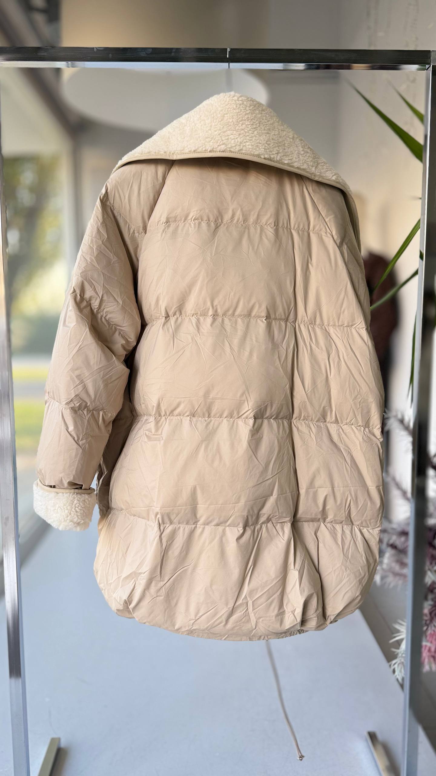 Joie Clair (J-Clair)