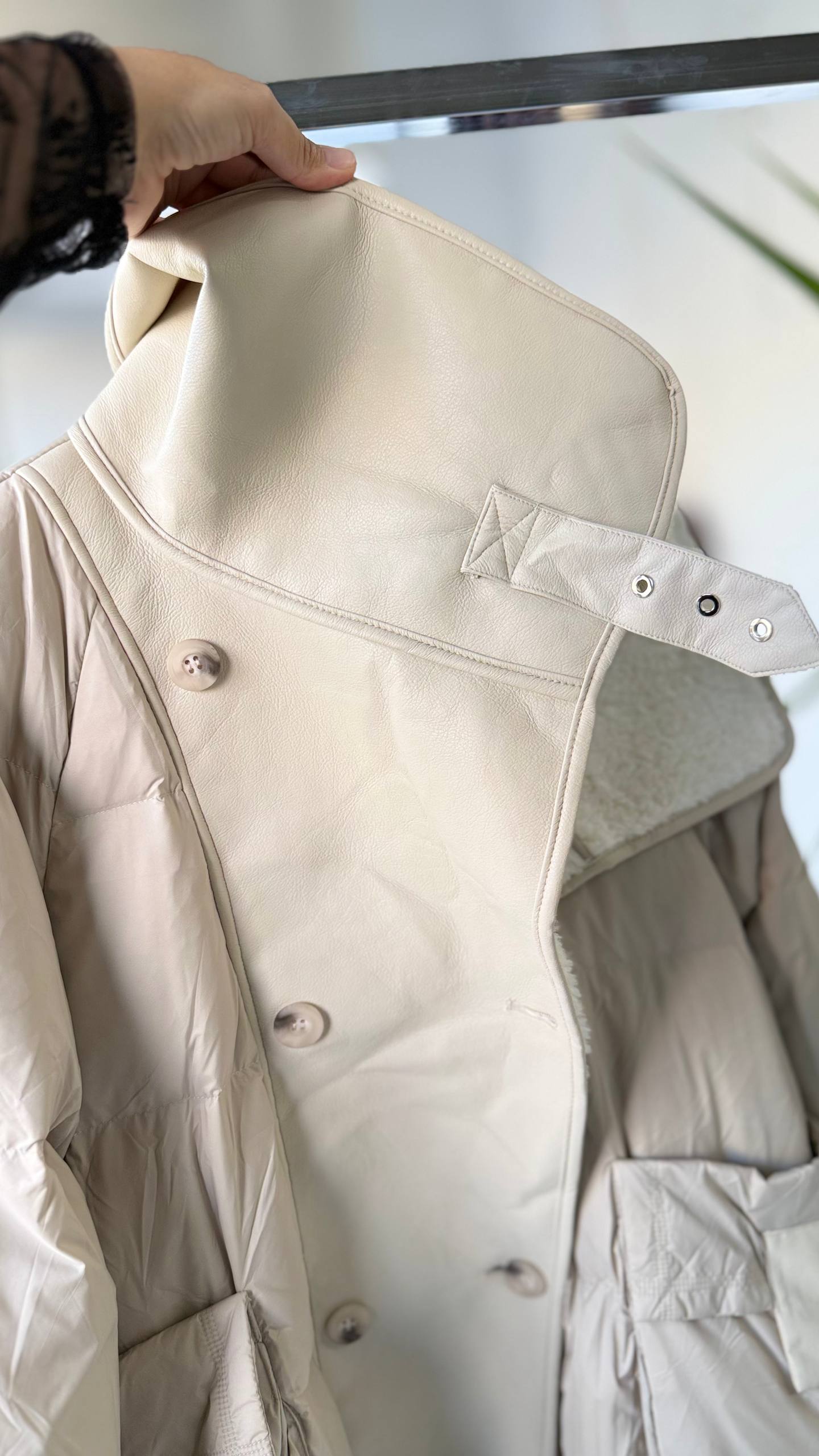 Joie Clair (J-Clair)