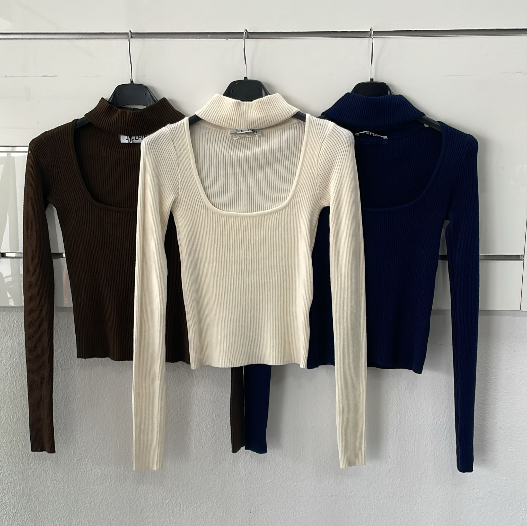 Фото Joie Clair (J-Clair)