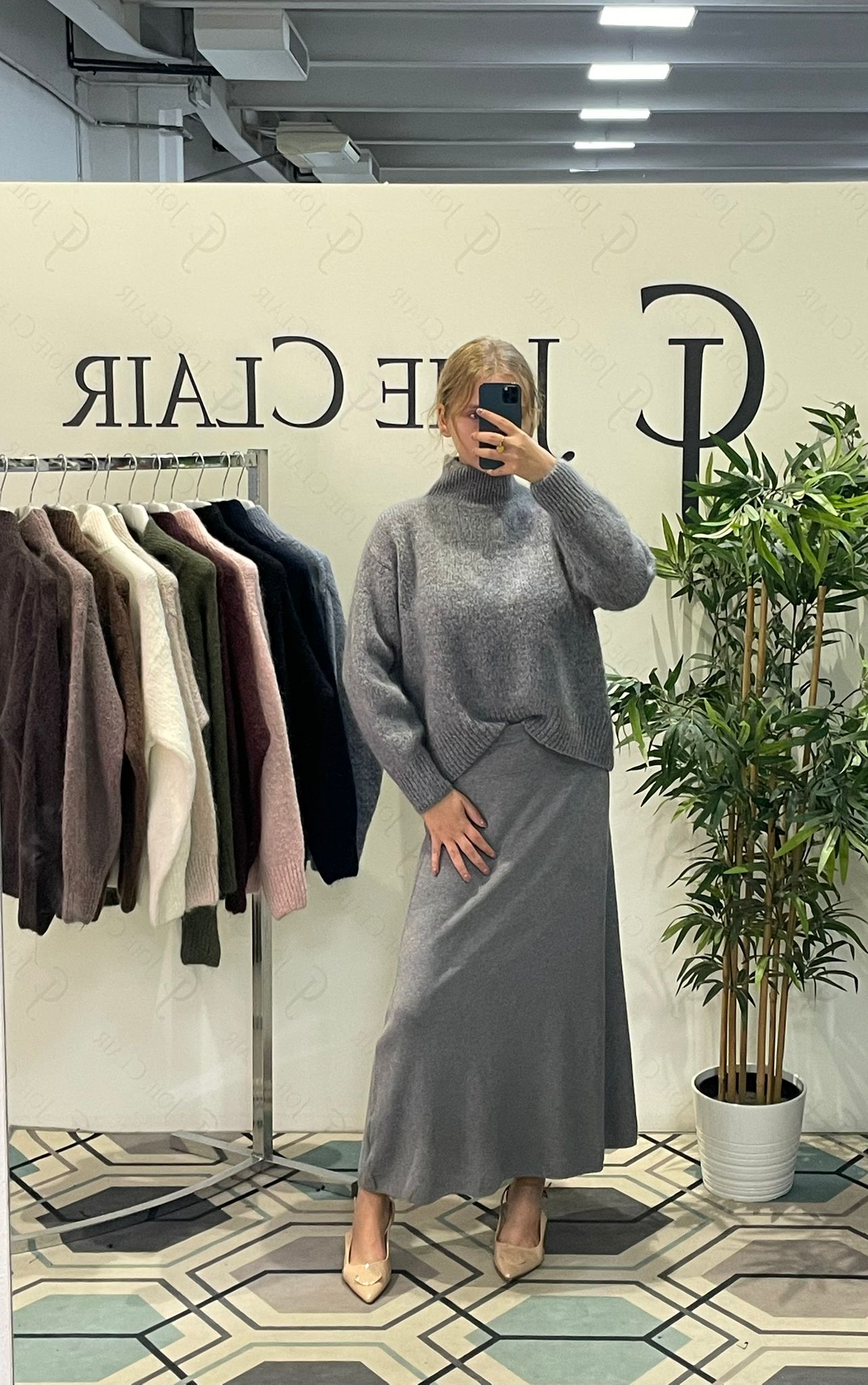 Фото Joie Clair (J-Clair)