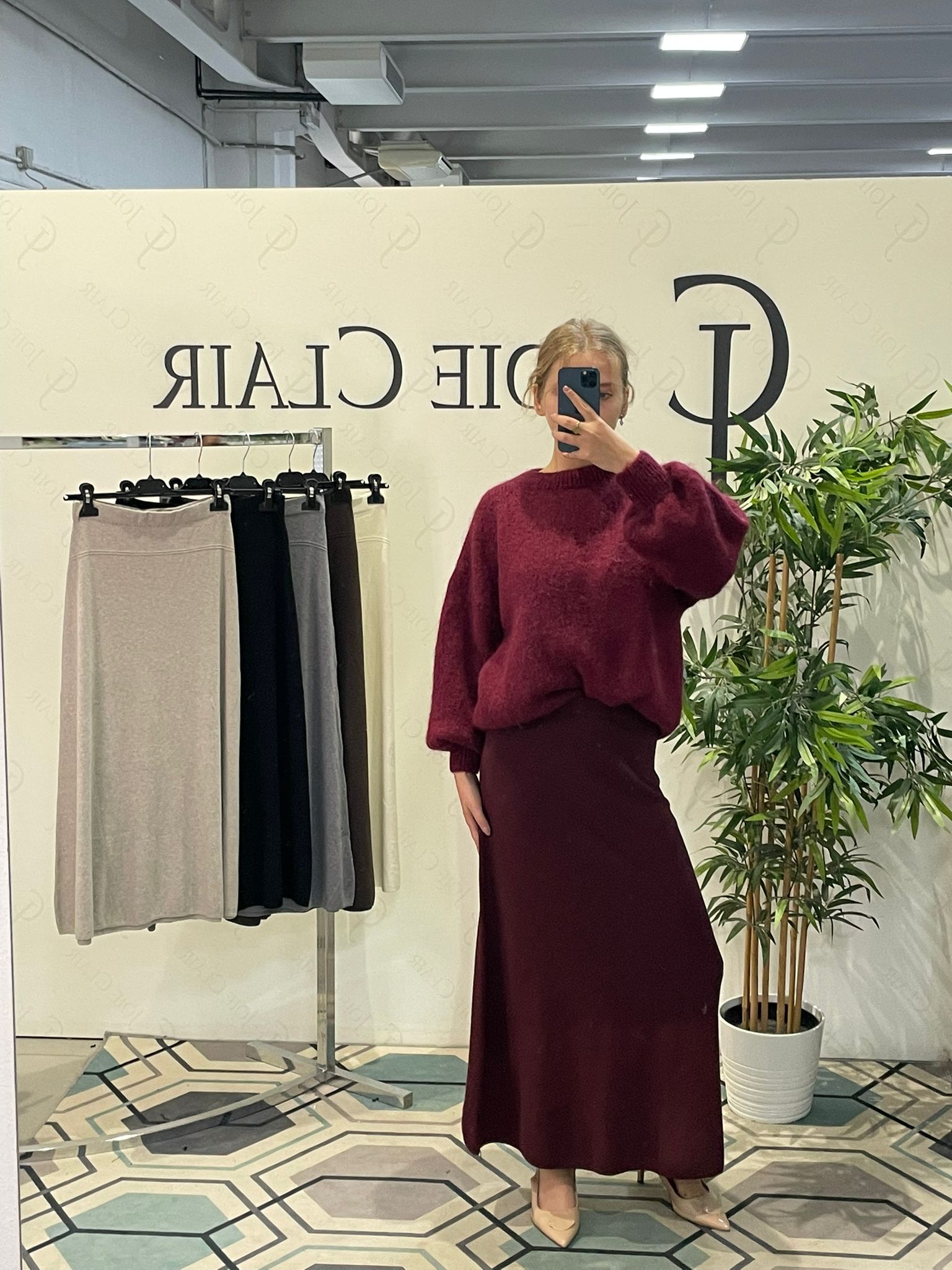 Фото Joie Clair (J-Clair)