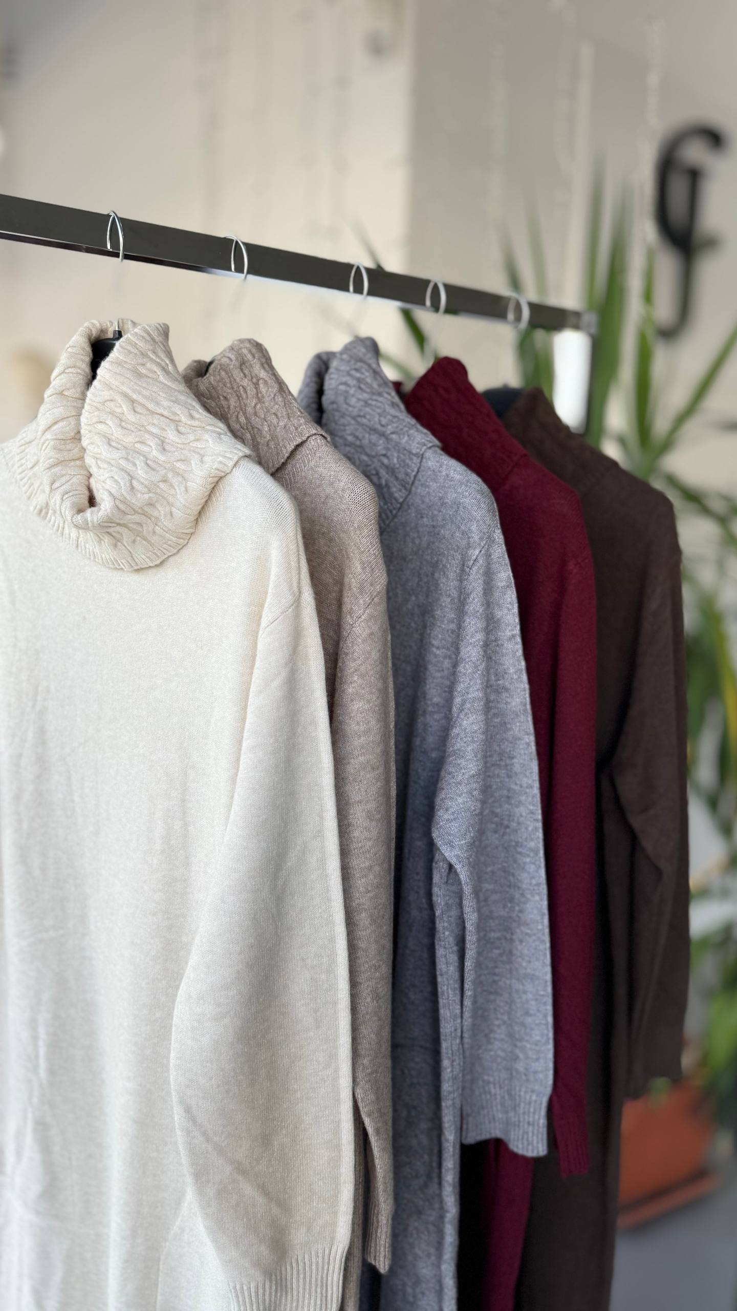 Фото Joie Clair (J-Clair)