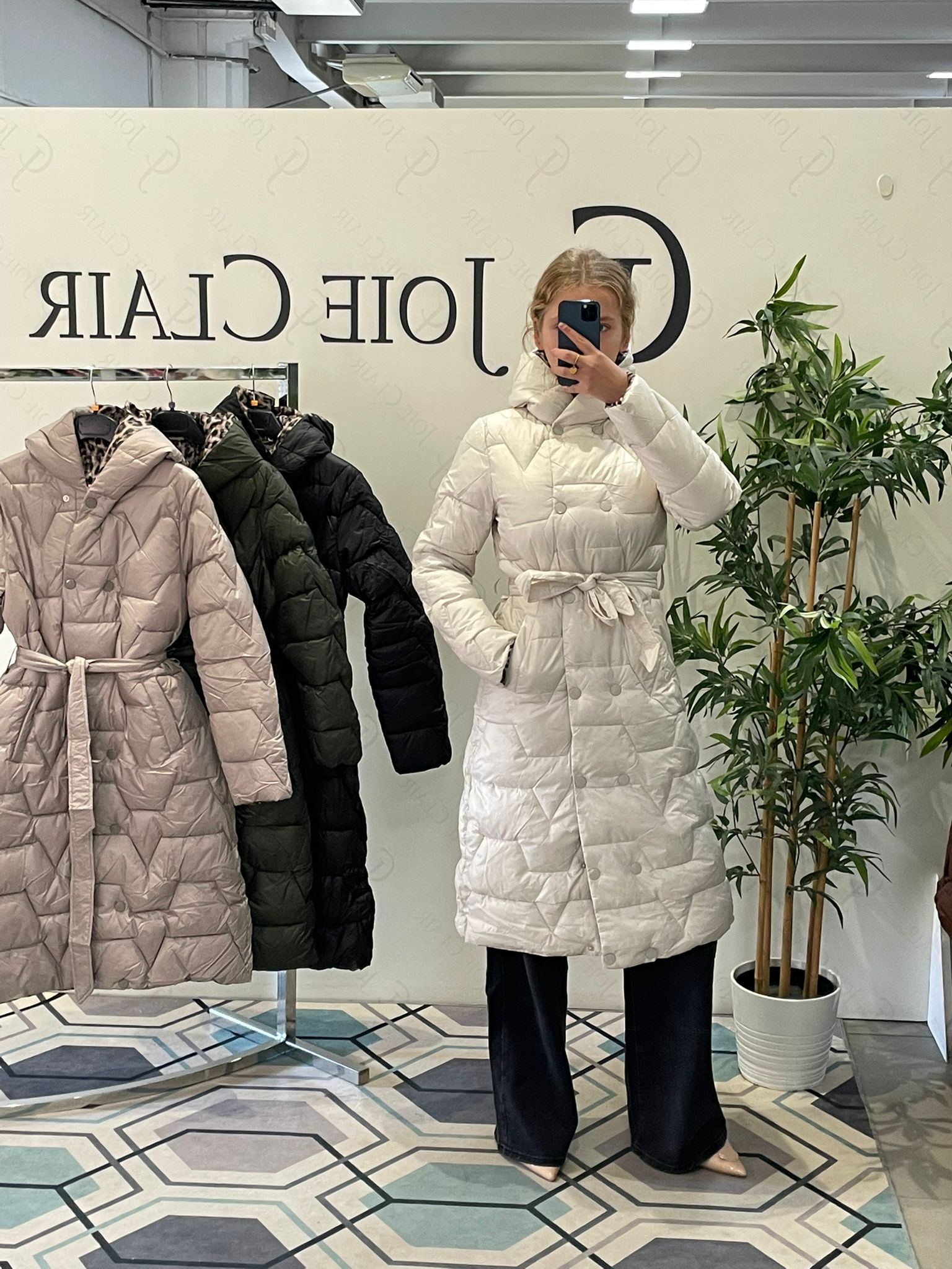 Фото Joie Clair (J-Clair)