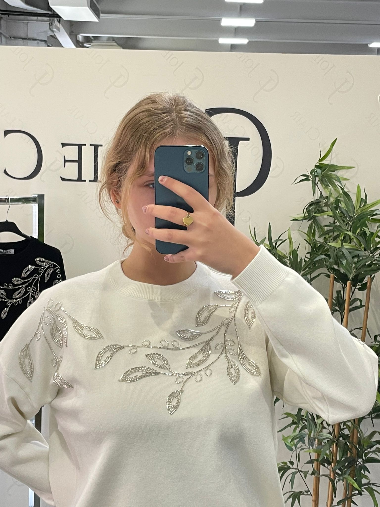 Фото Joie Clair (J-Clair)