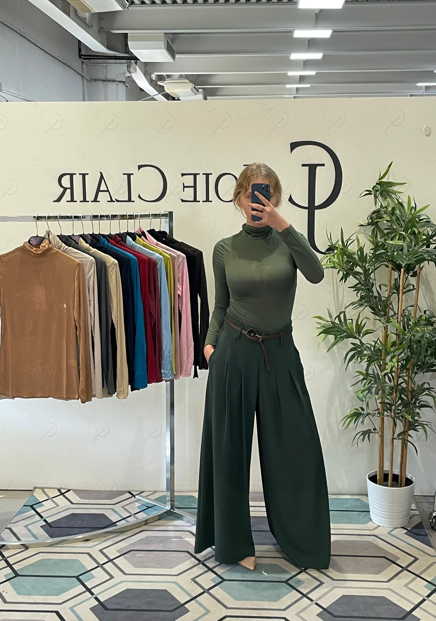 Фото Joie Clair (J-Clair)