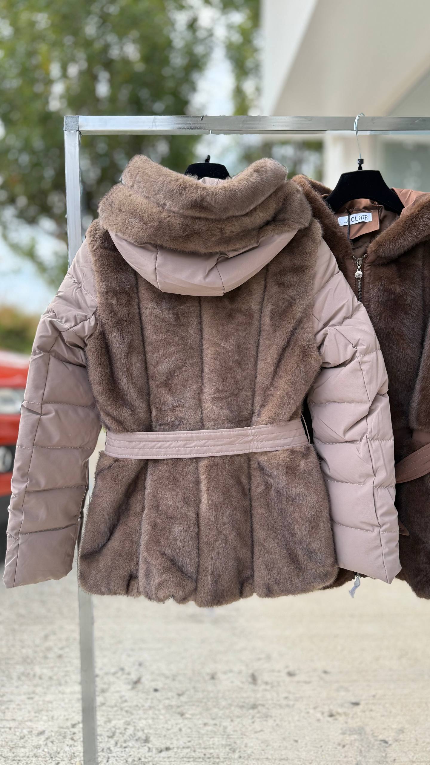 Фото Joie Clair (J-Clair)