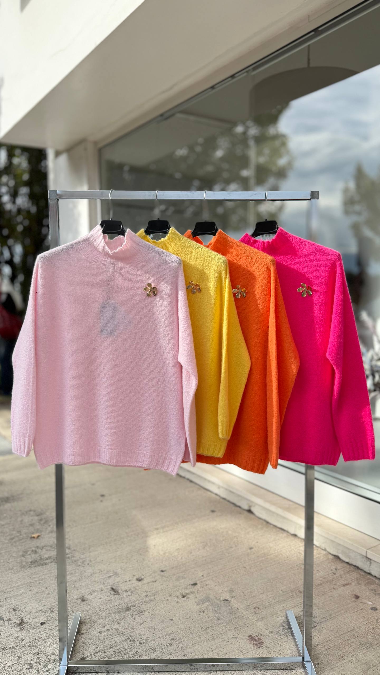 Фото Joie Clair (J-Clair)