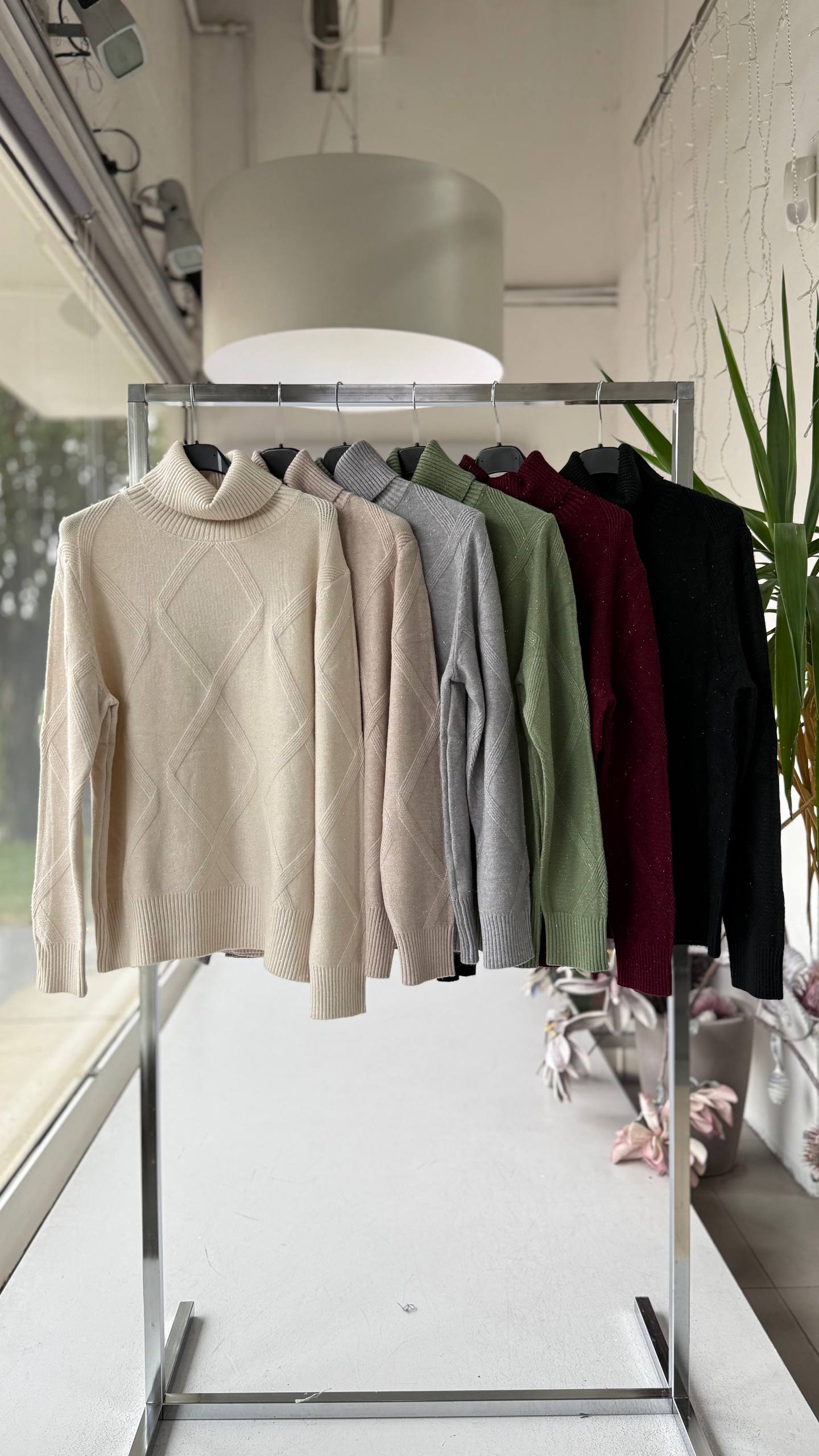 Фото Joie Clair (J-Clair)